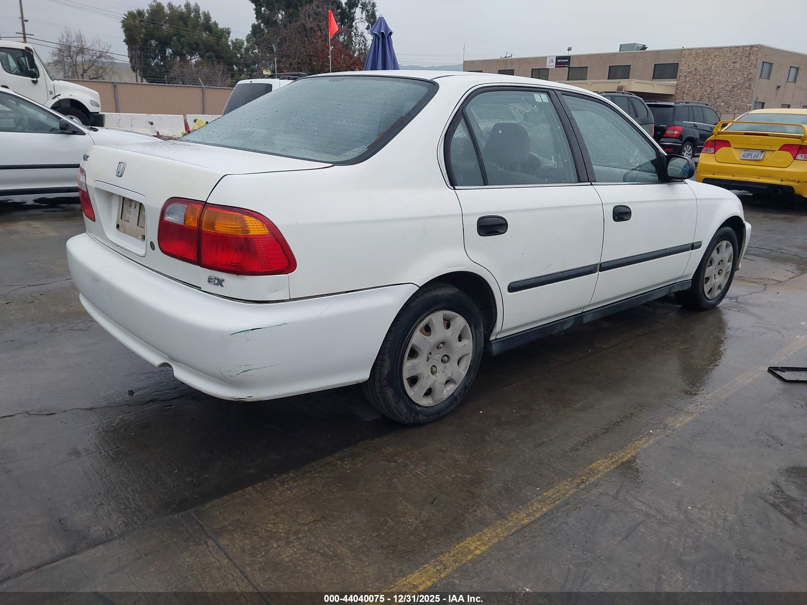 HONDA CIVIC image 4
