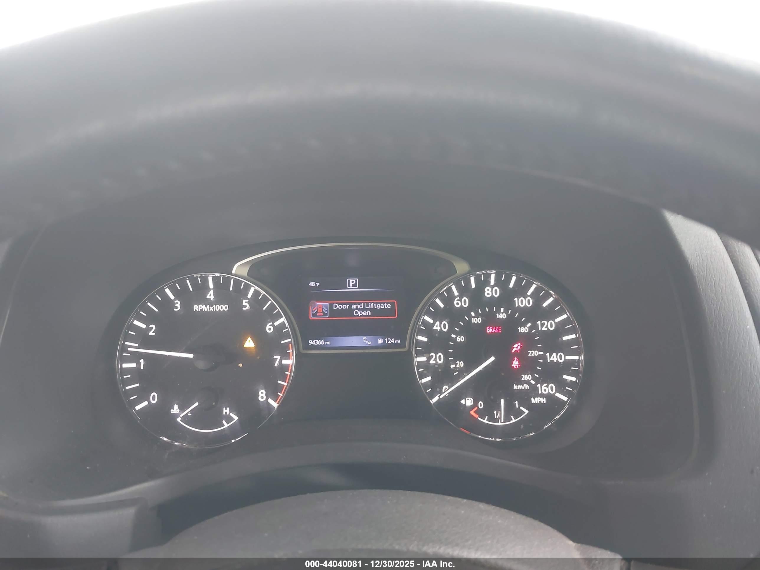 NISSAN PATHFINDER image 7