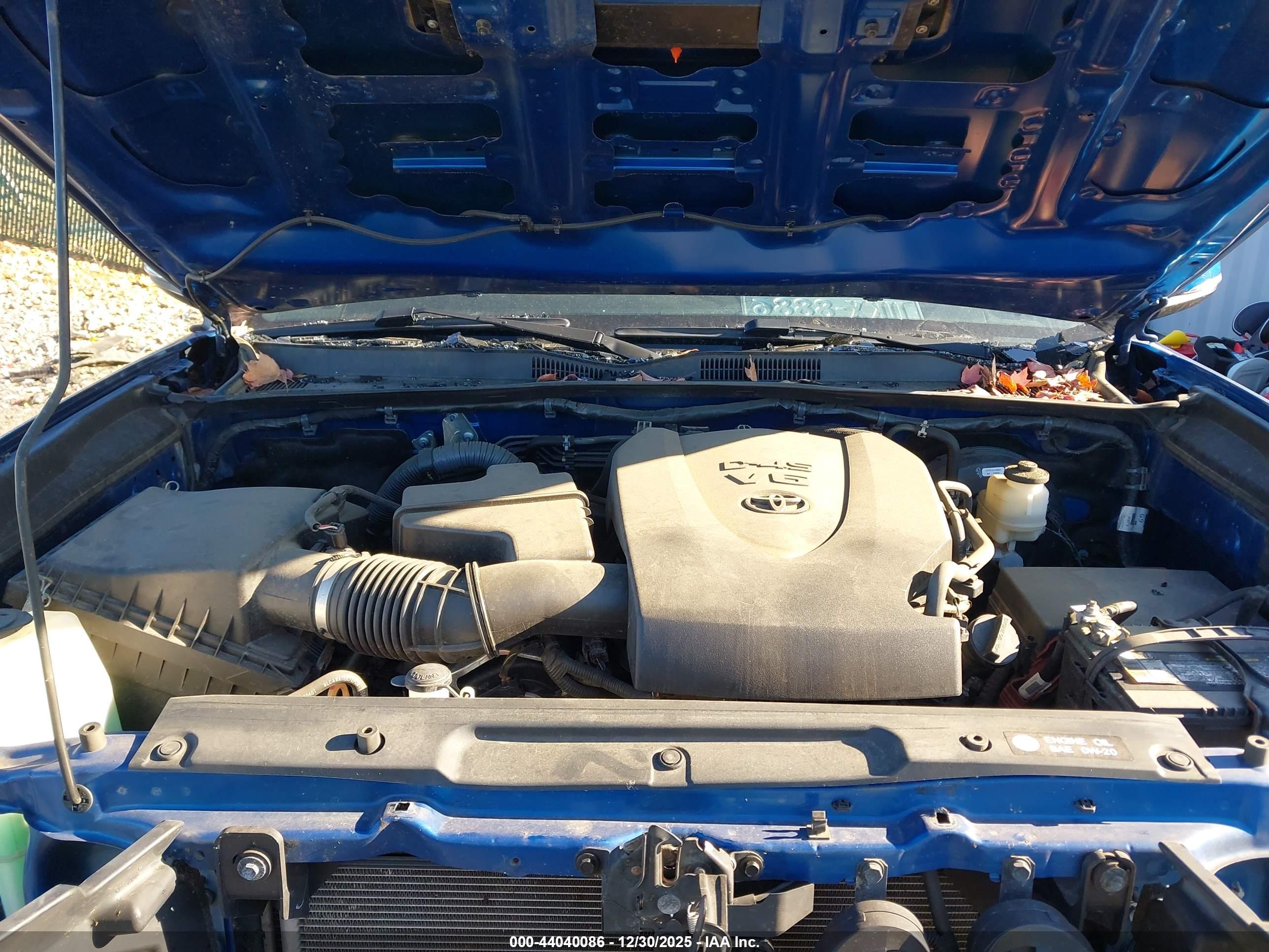 TOYOTA TACOMA image 10