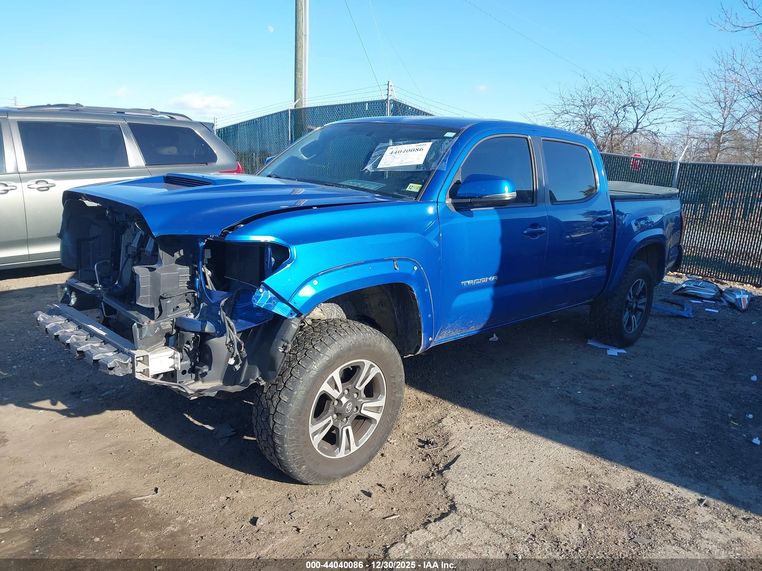 TOYOTA TACOMA image 2