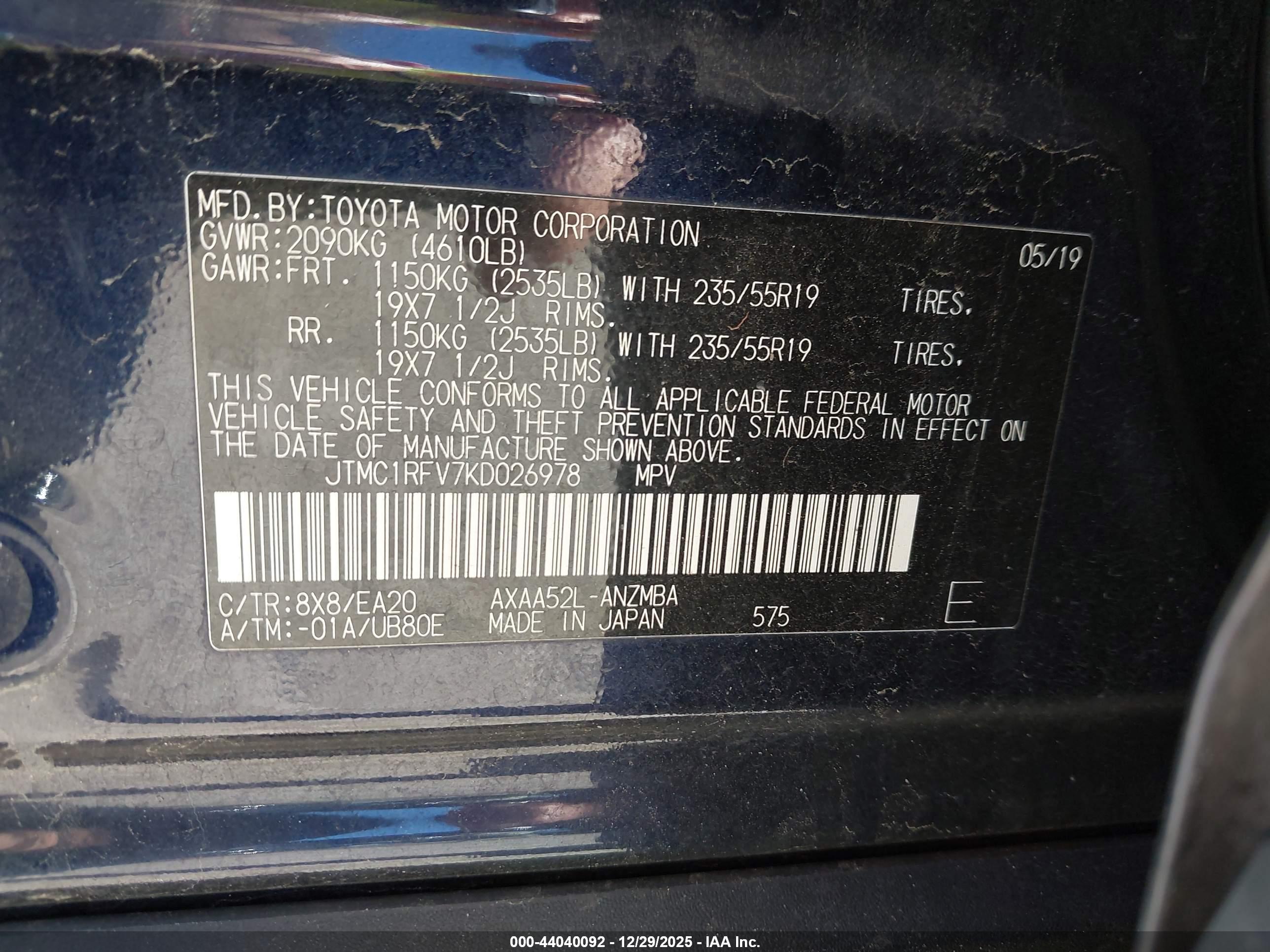 TOYOTA RAV4 image 9