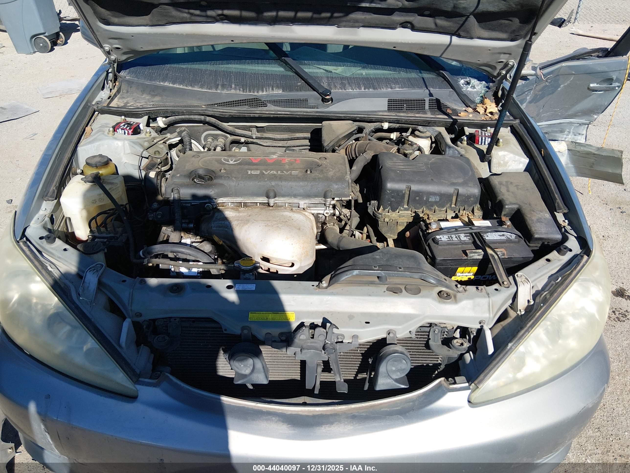 TOYOTA CAMRY image 10