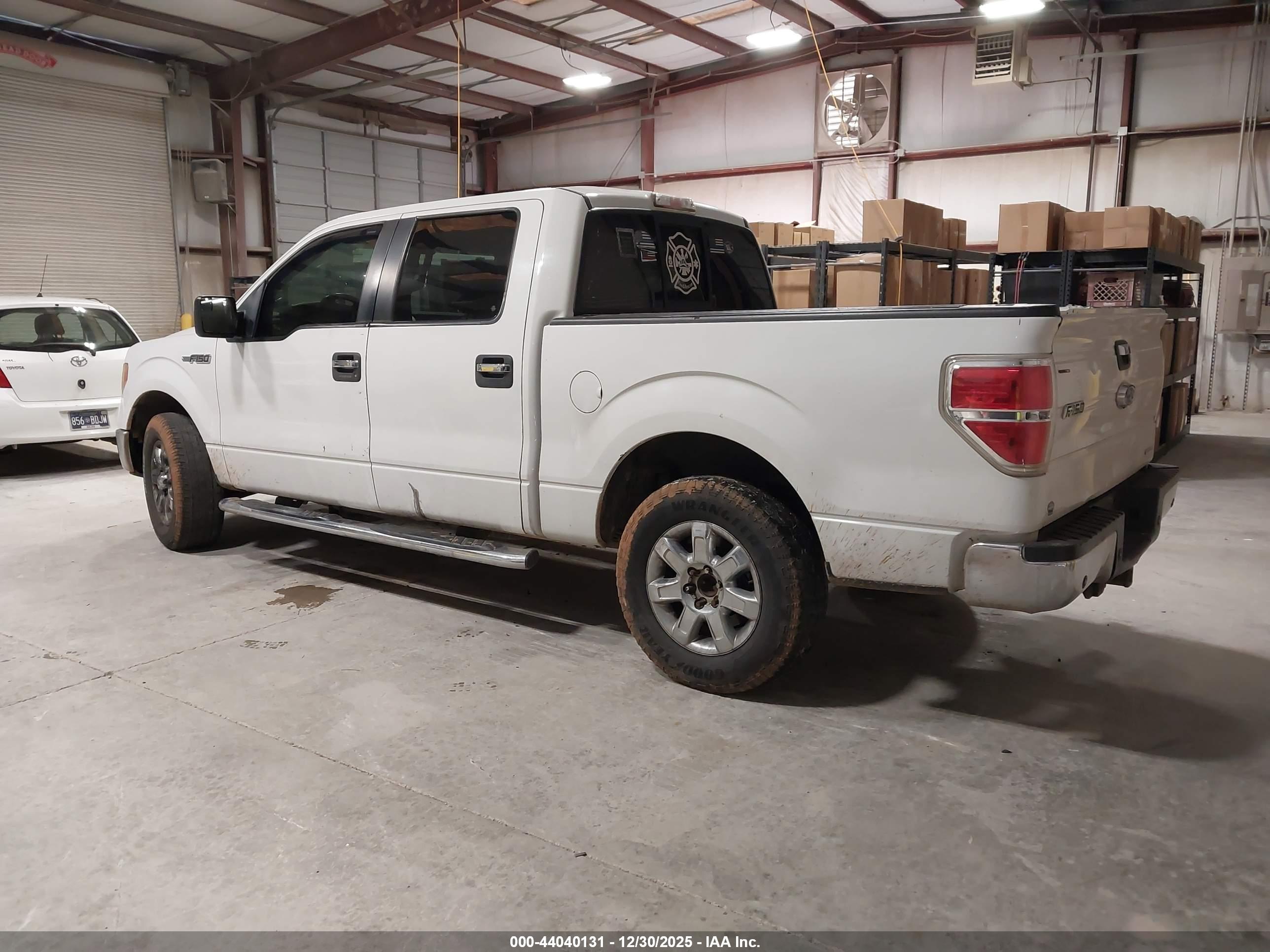 FORD F-150 image 3
