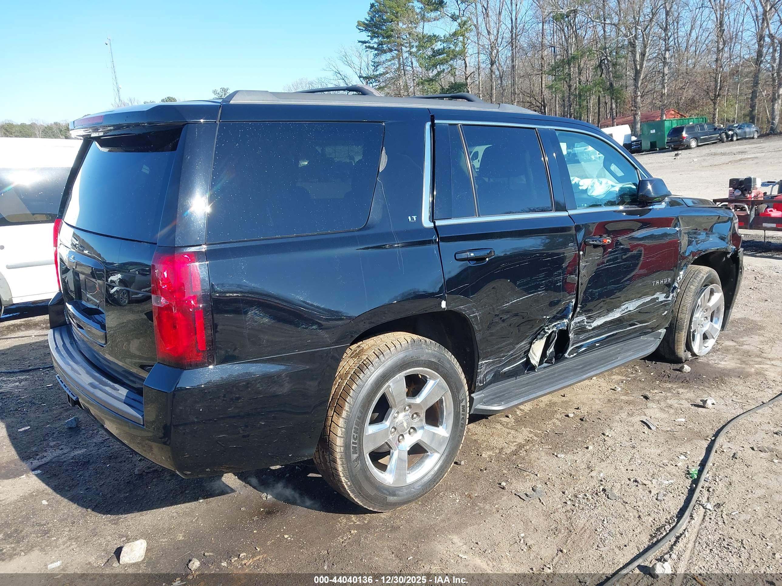 CHEVROLET TAHOE image 4