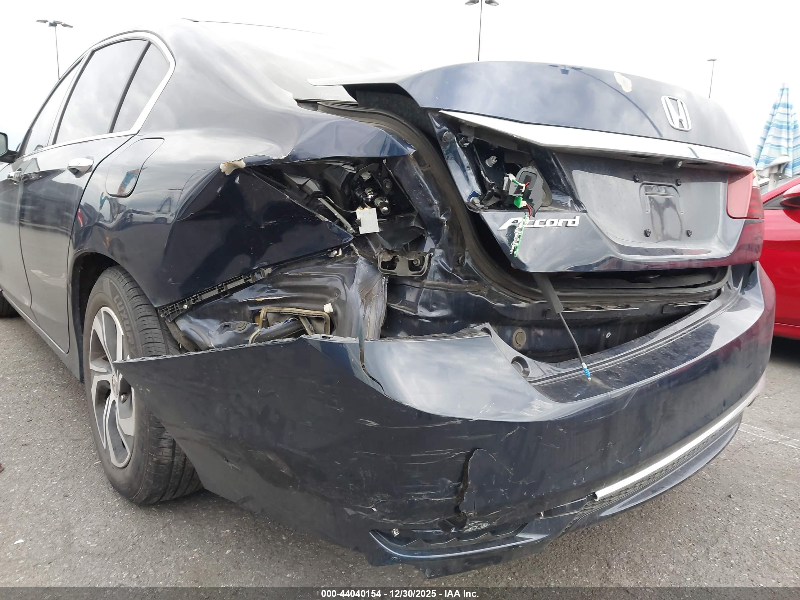 HONDA ACCORD image 6
