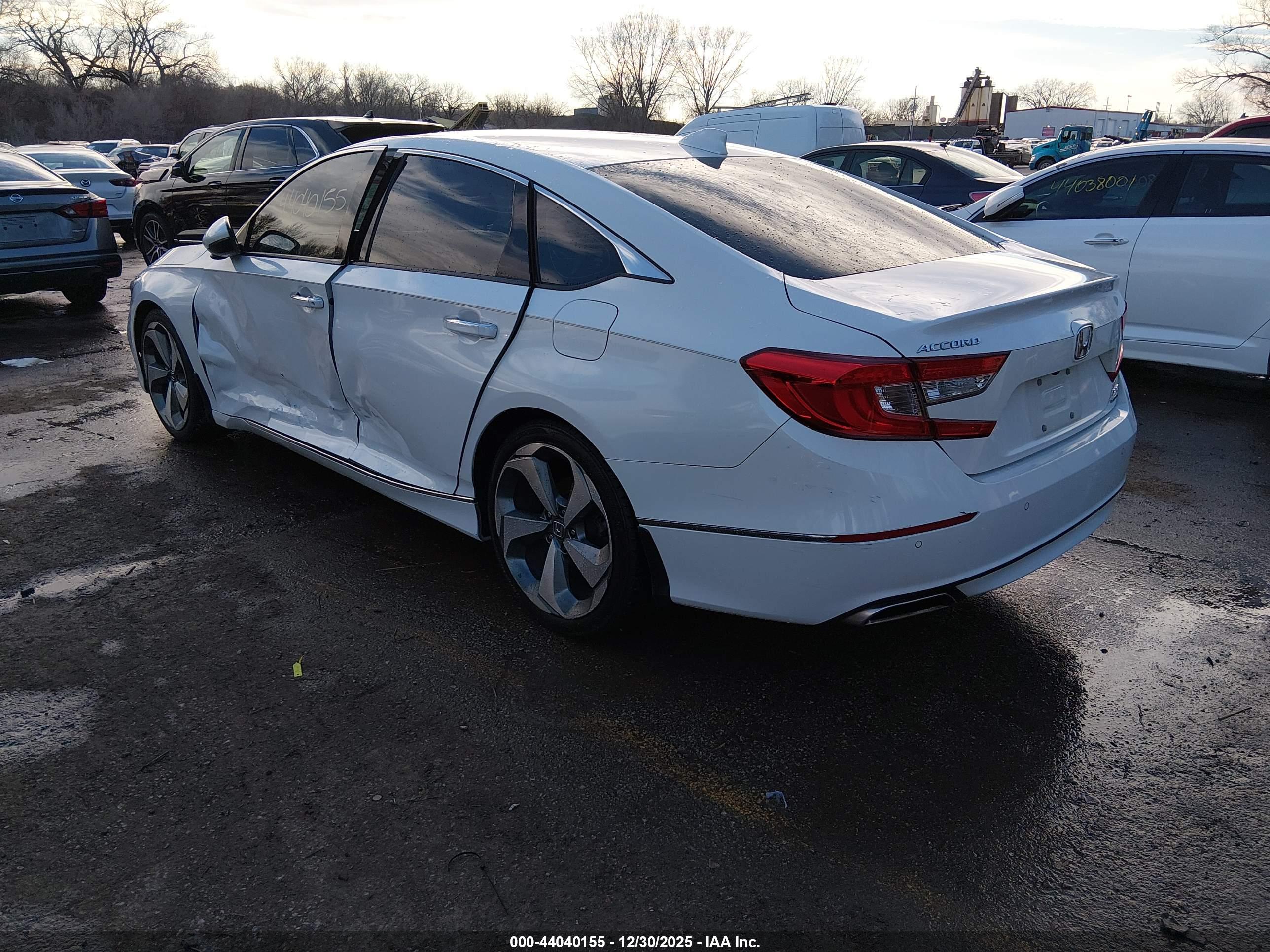 HONDA ACCORD image 3