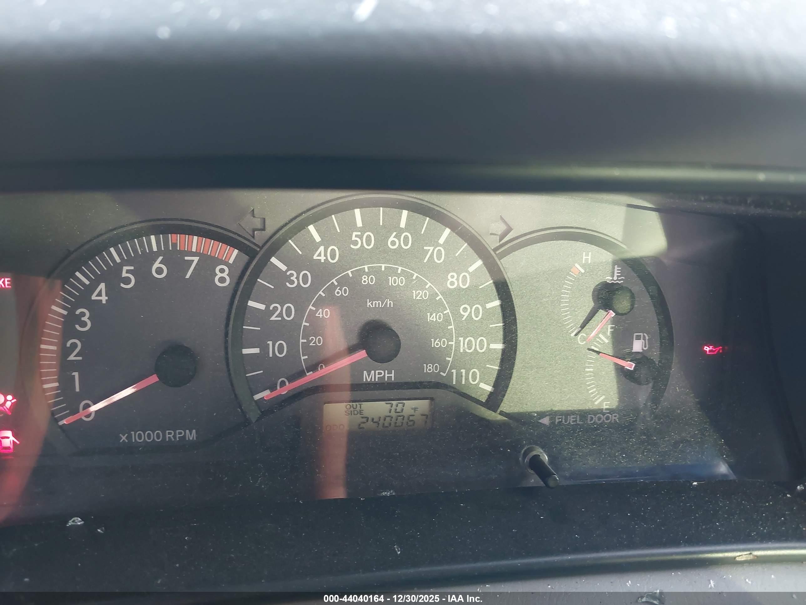 TOYOTA COROLLA image 7