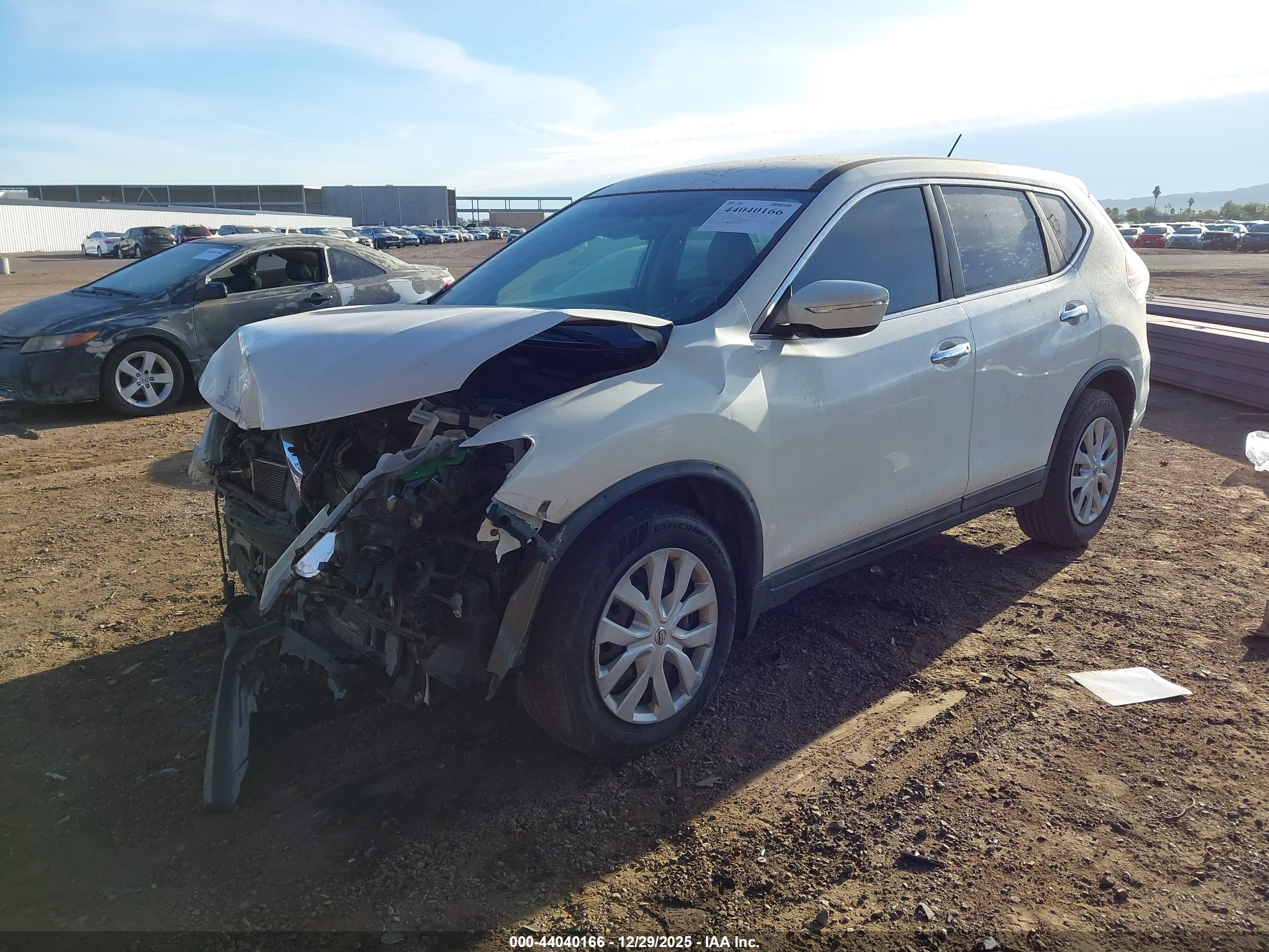 NISSAN ROGUE image 2