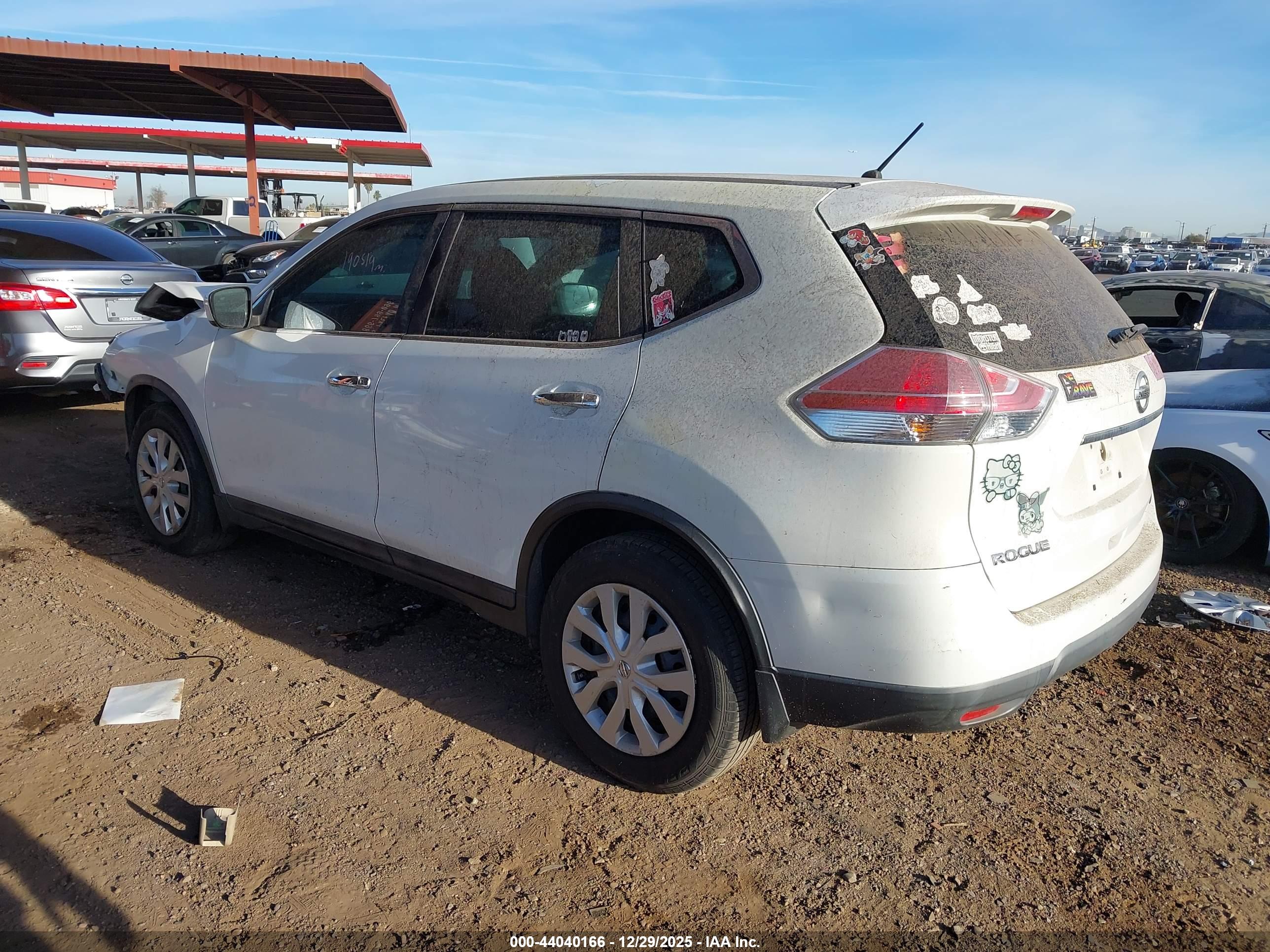 NISSAN ROGUE image 3