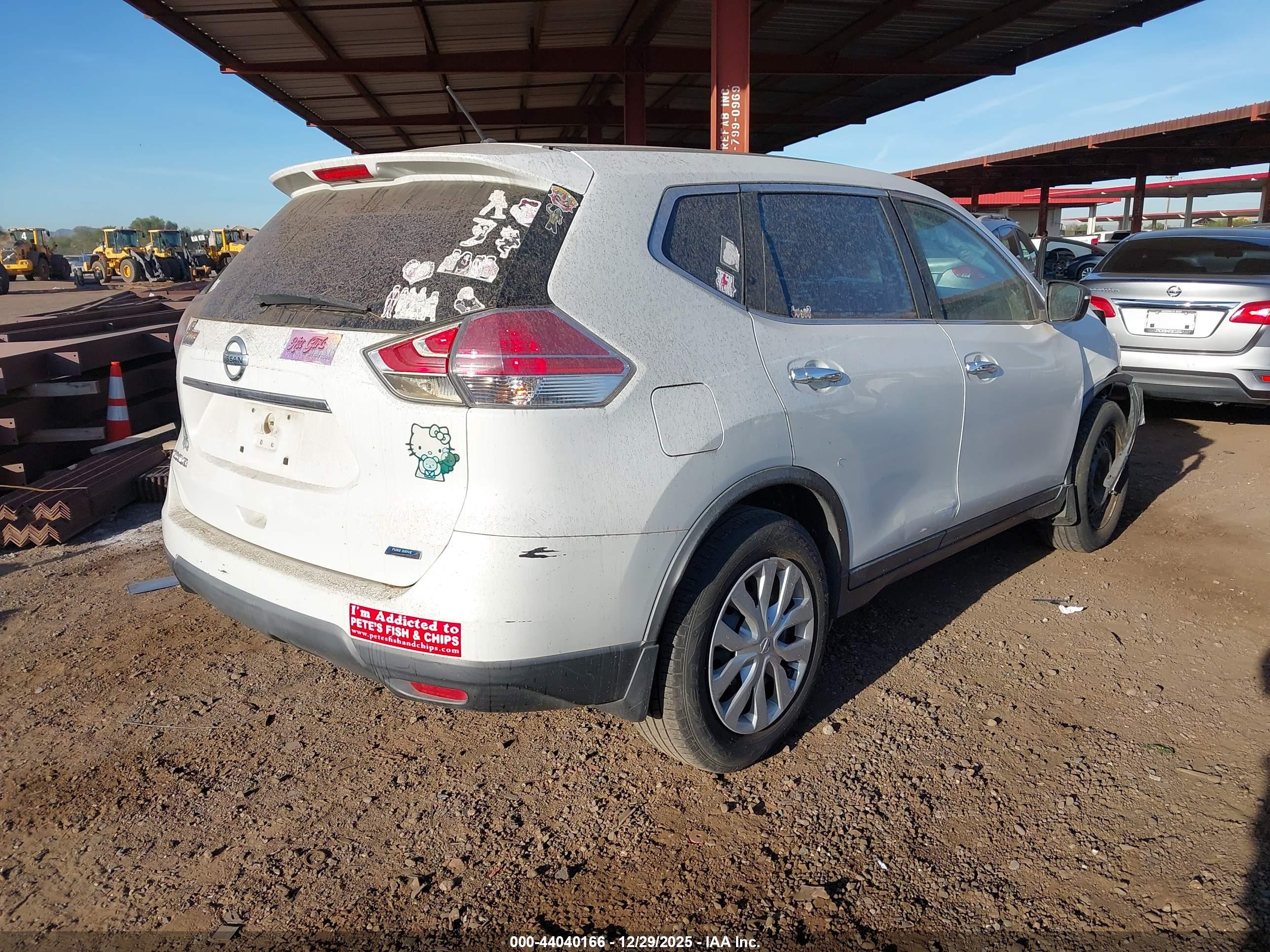 NISSAN ROGUE image 4