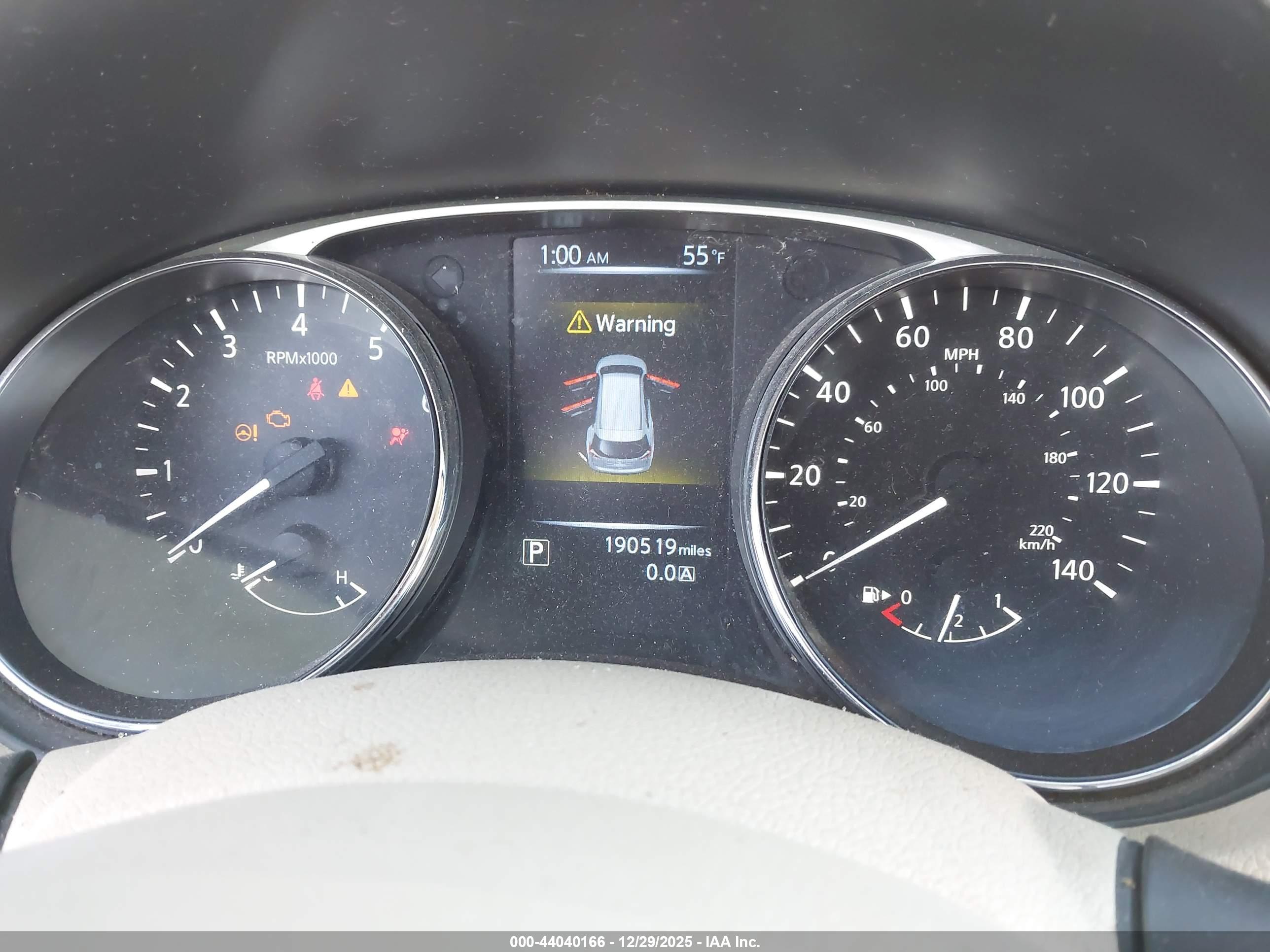 NISSAN ROGUE image 7