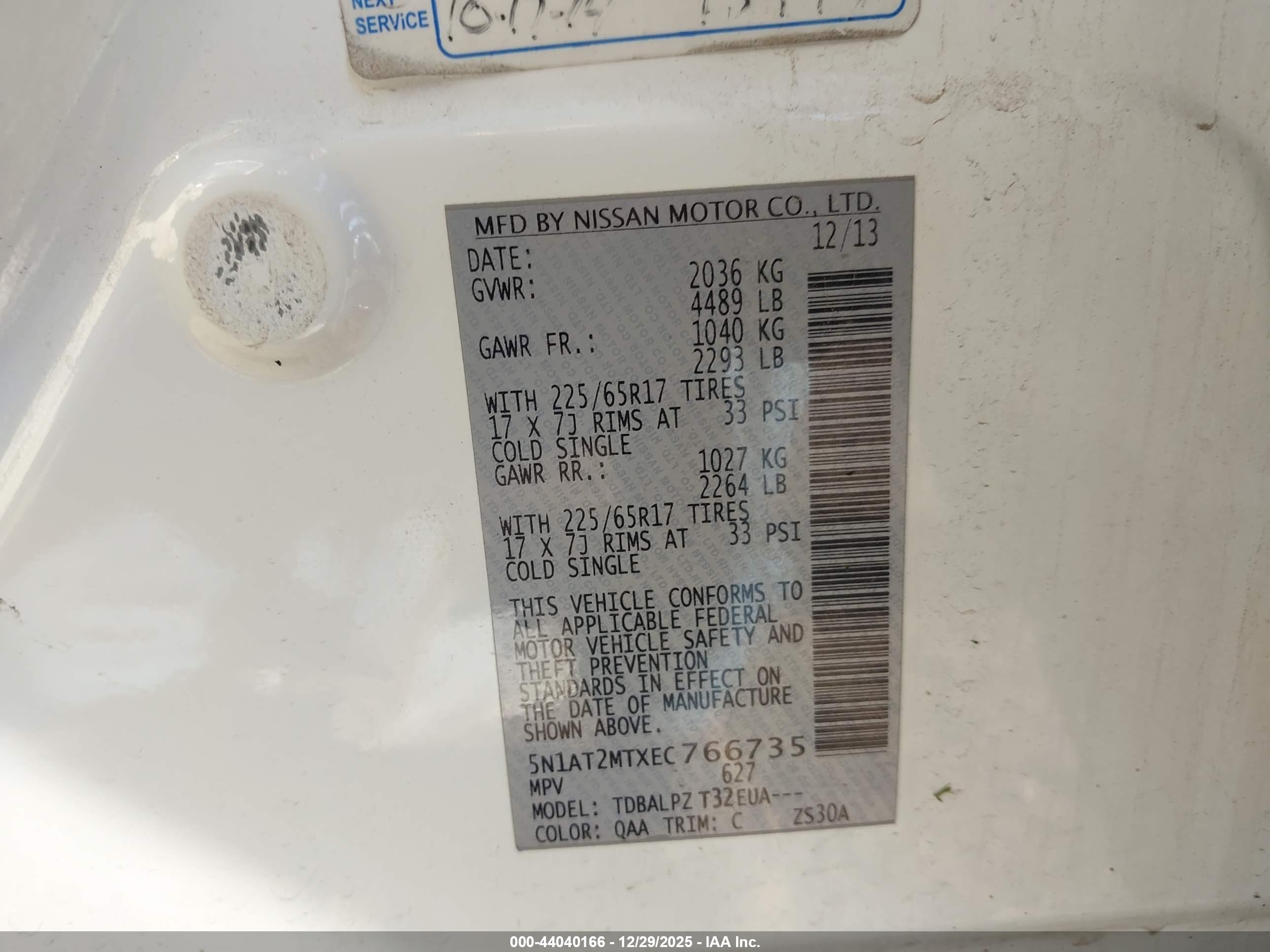 NISSAN ROGUE image 9