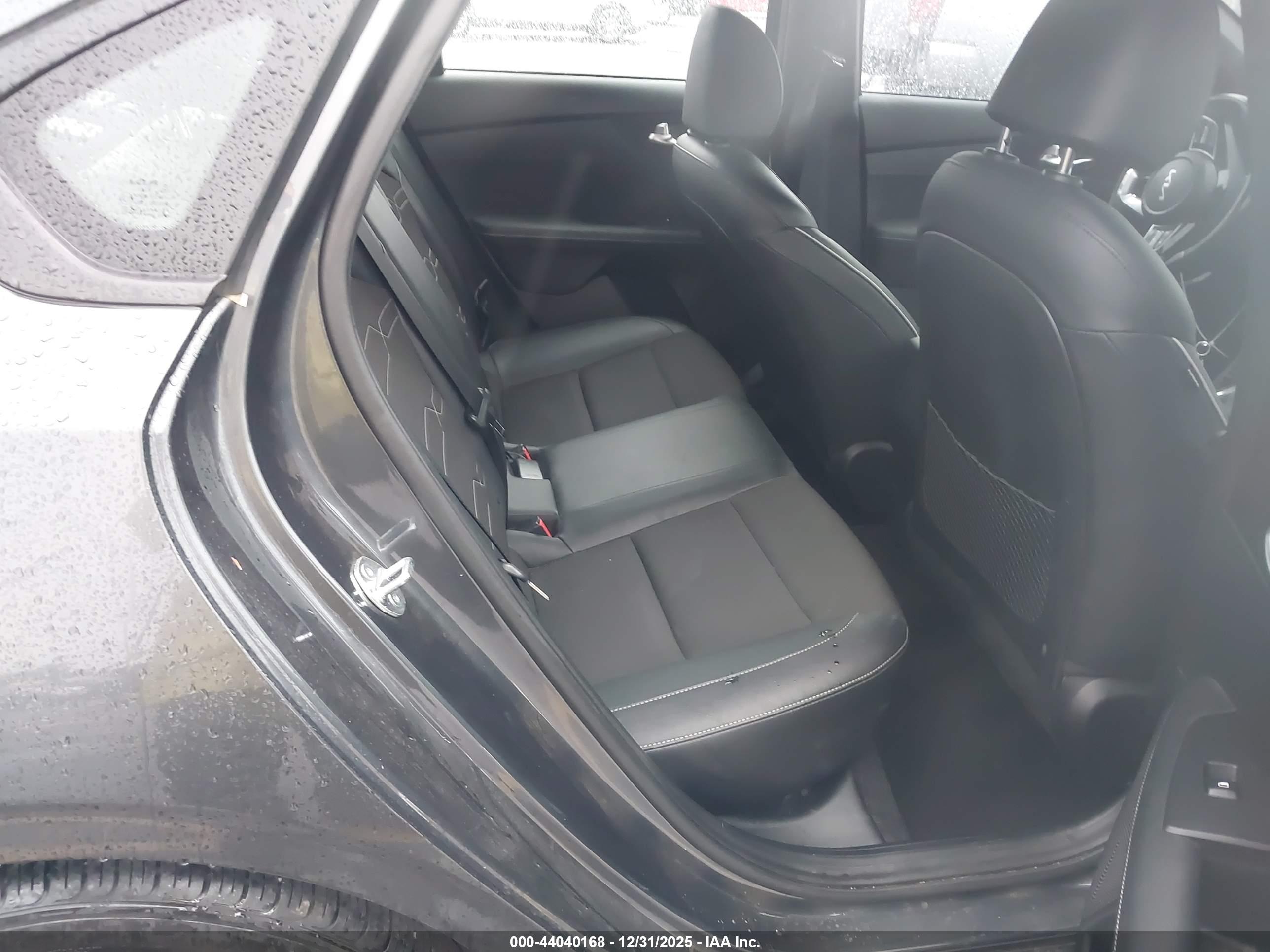 KIA FORTE image 8