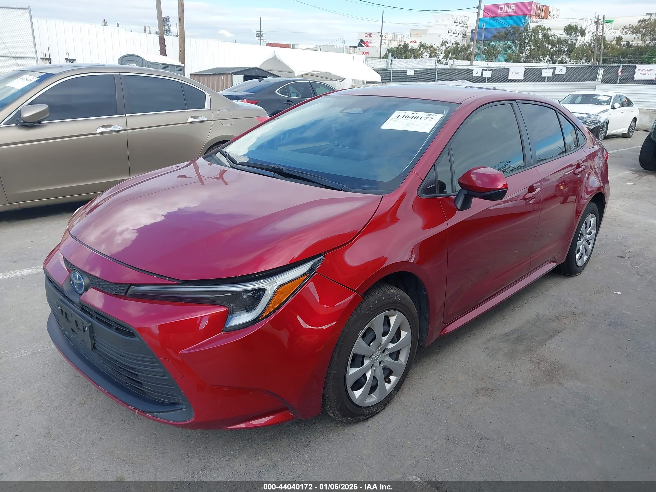 TOYOTA COROLLA image 2