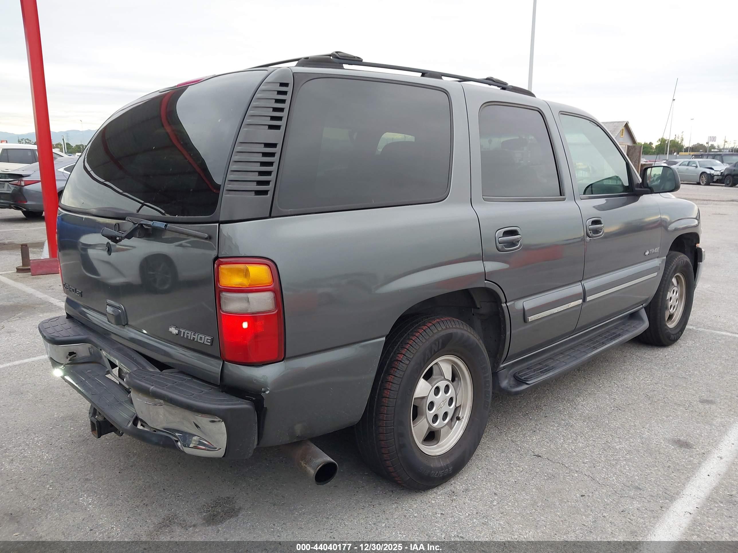 CHEVROLET TAHOE image 4