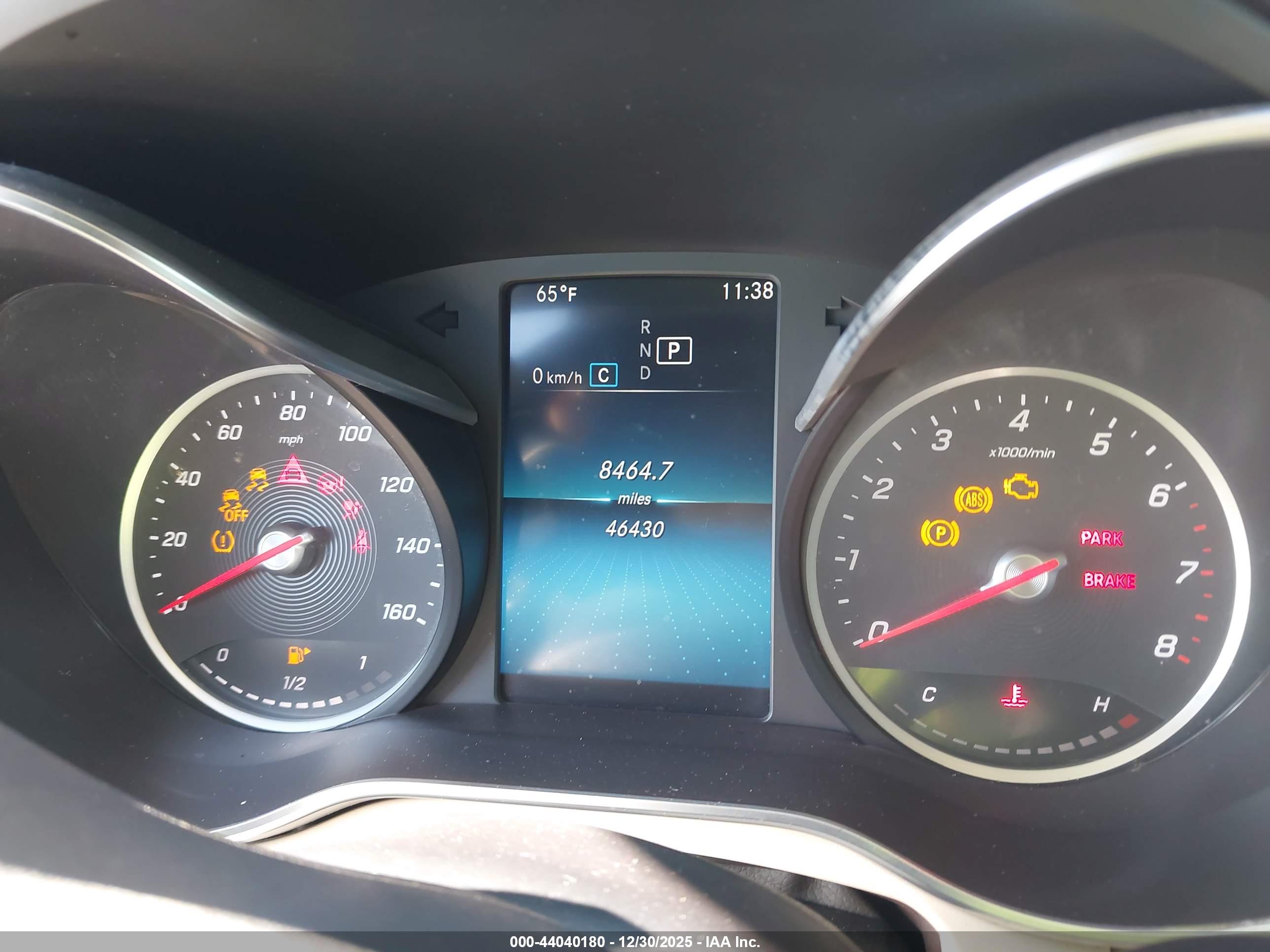 MERCEDES-BENZ GLC image 7