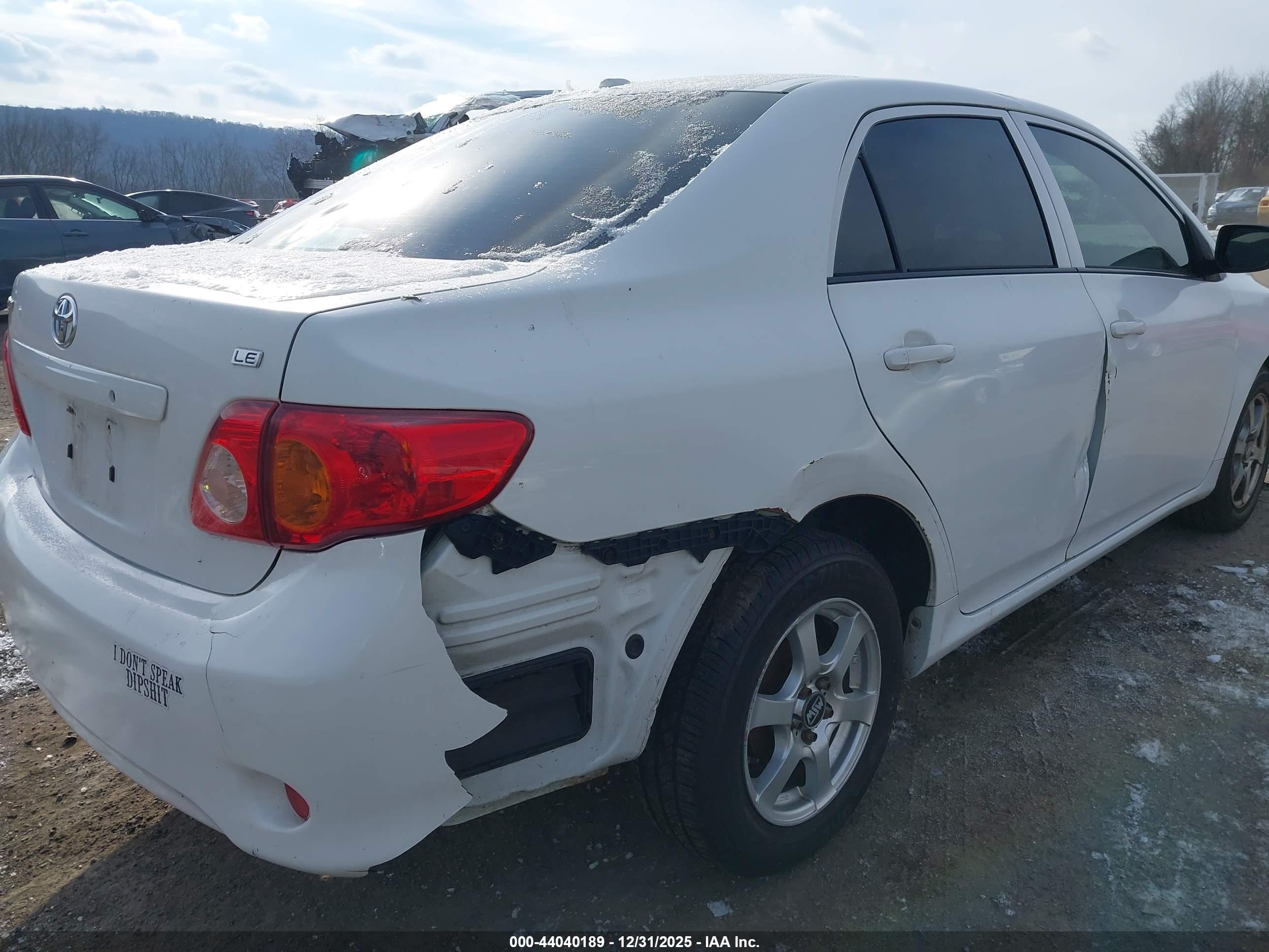 TOYOTA COROLLA image 6