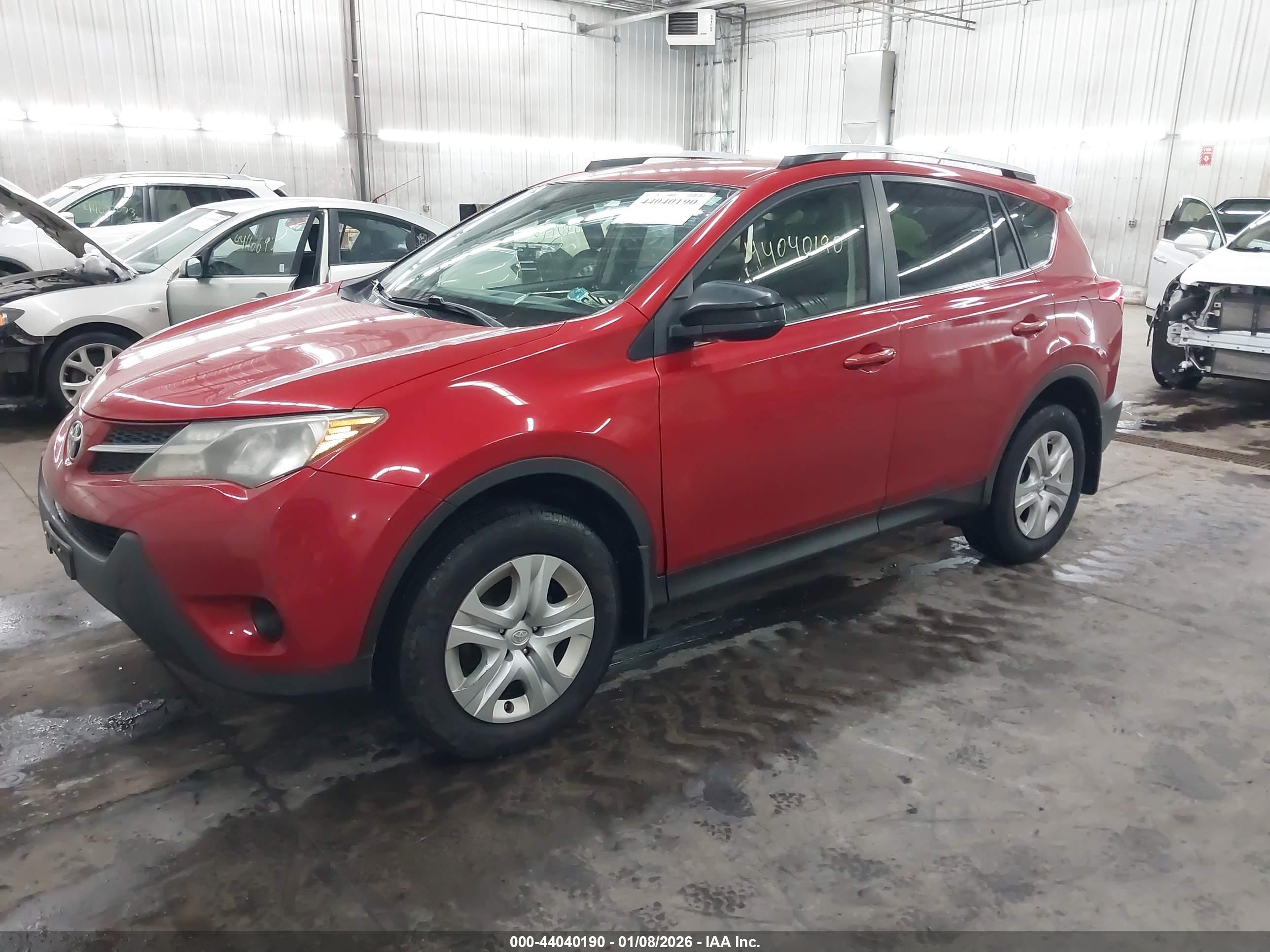 TOYOTA RAV4 image 2