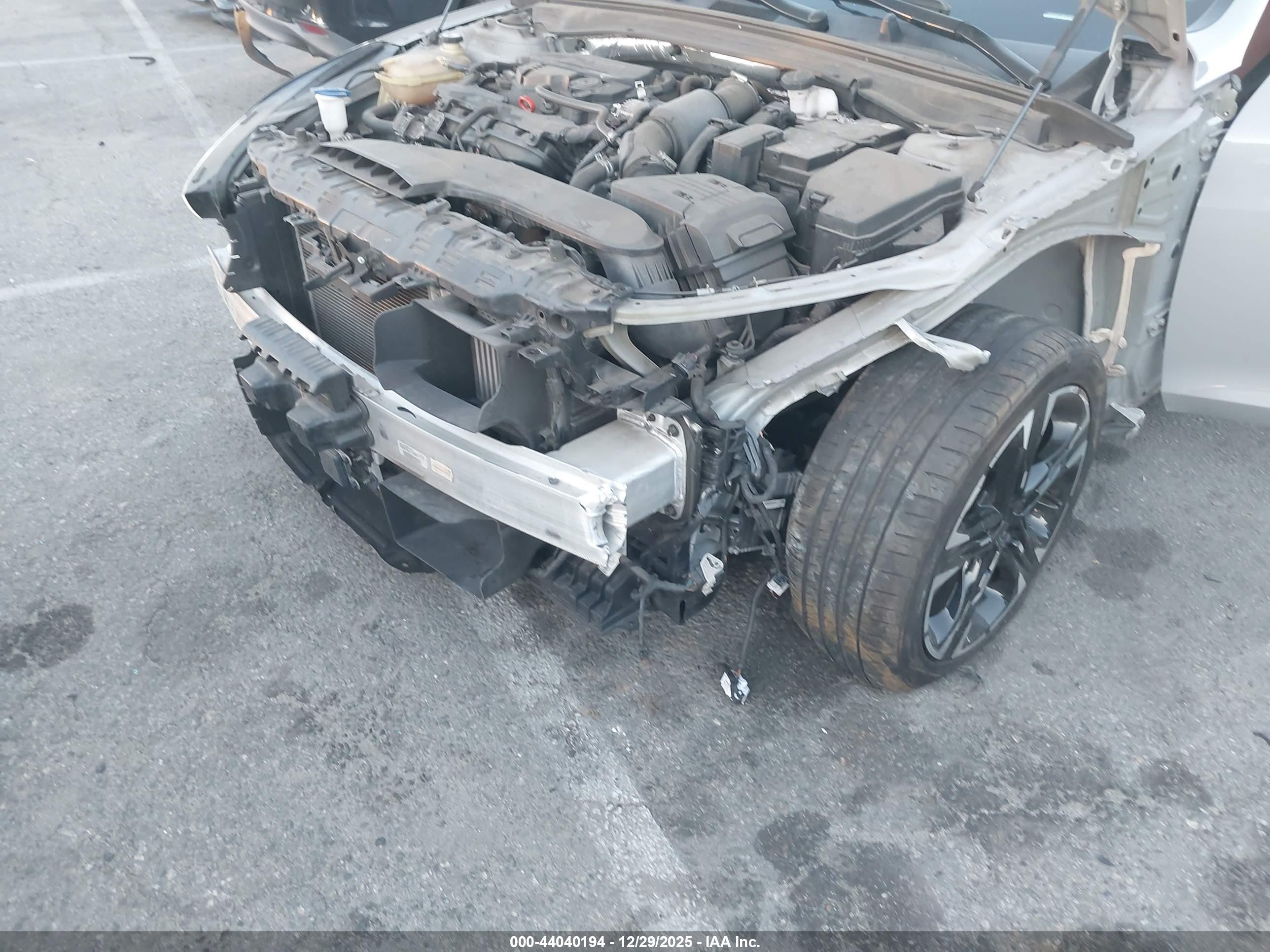 KIA K5 image 6