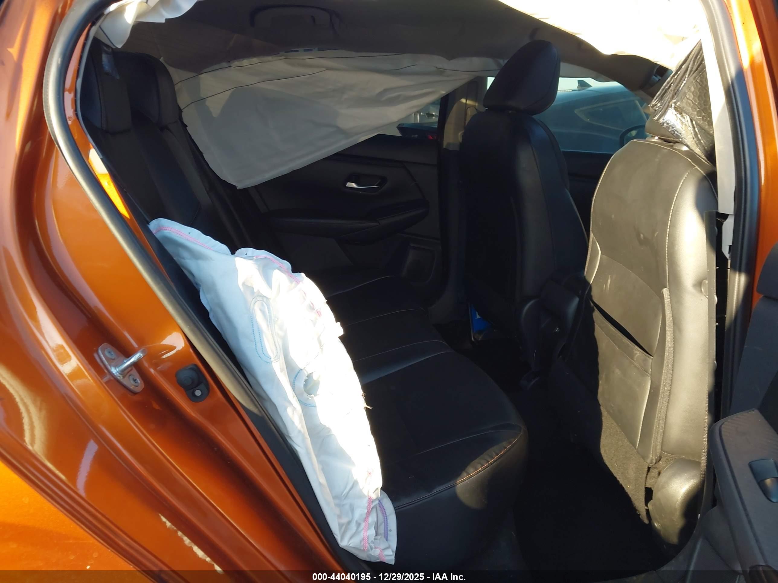 NISSAN SENTRA image 8
