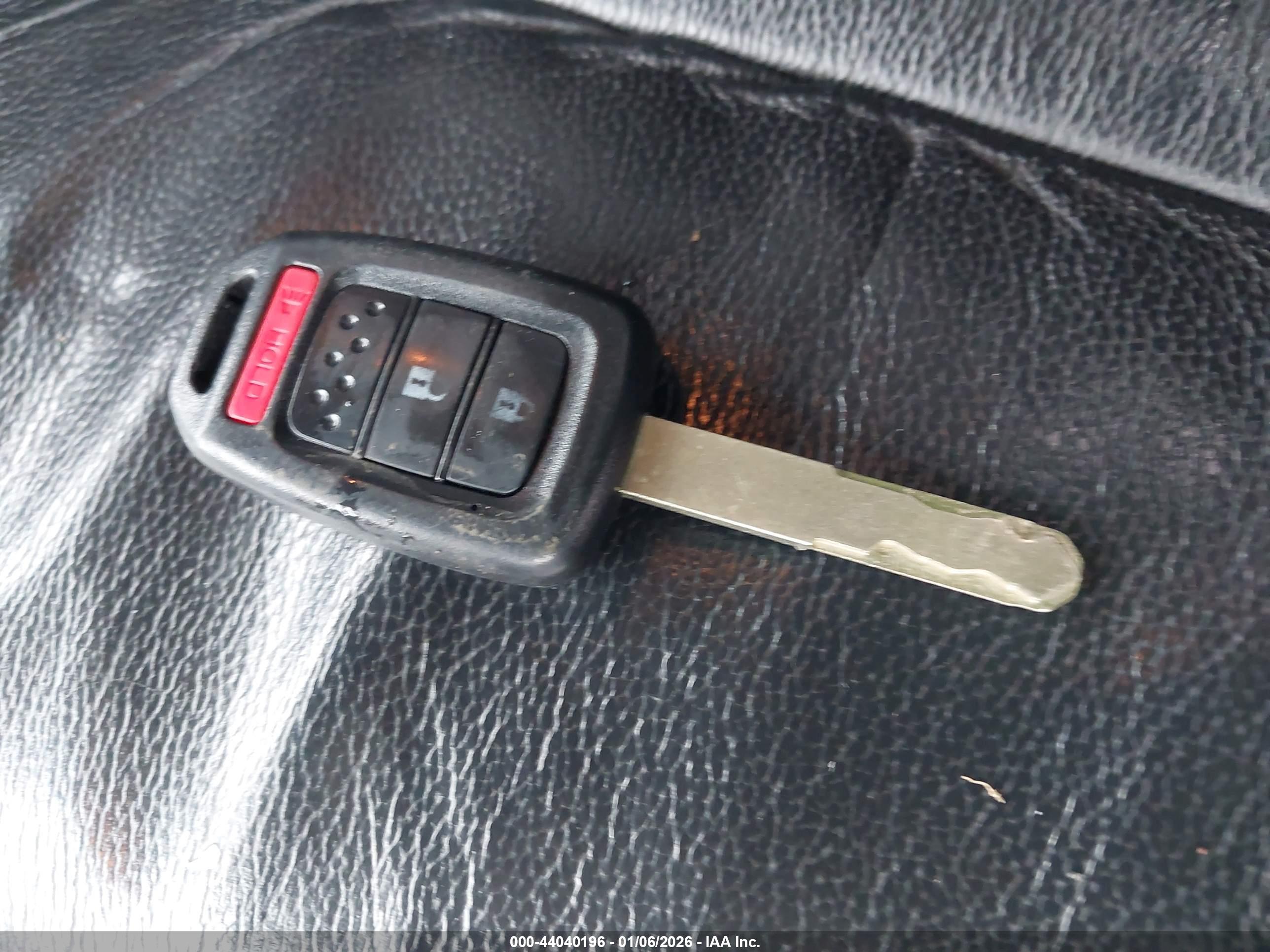 HONDA CR-V image 11