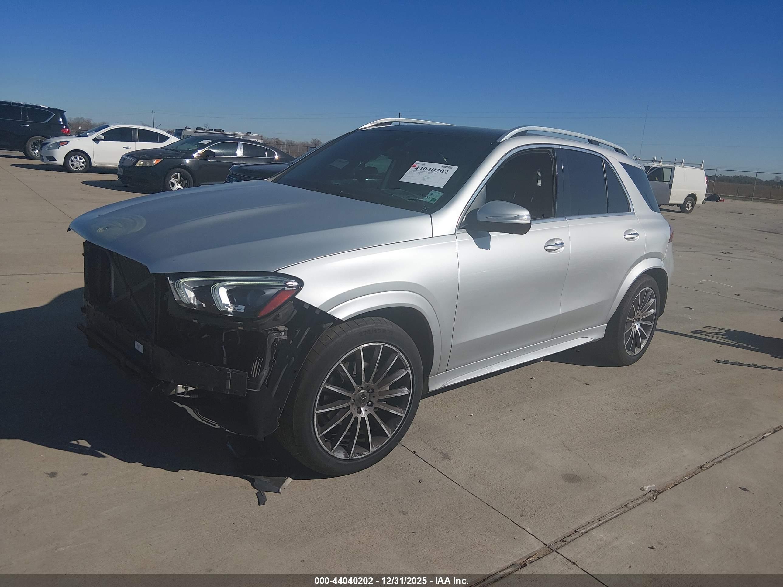 MERCEDES-BENZ GLE image 2
