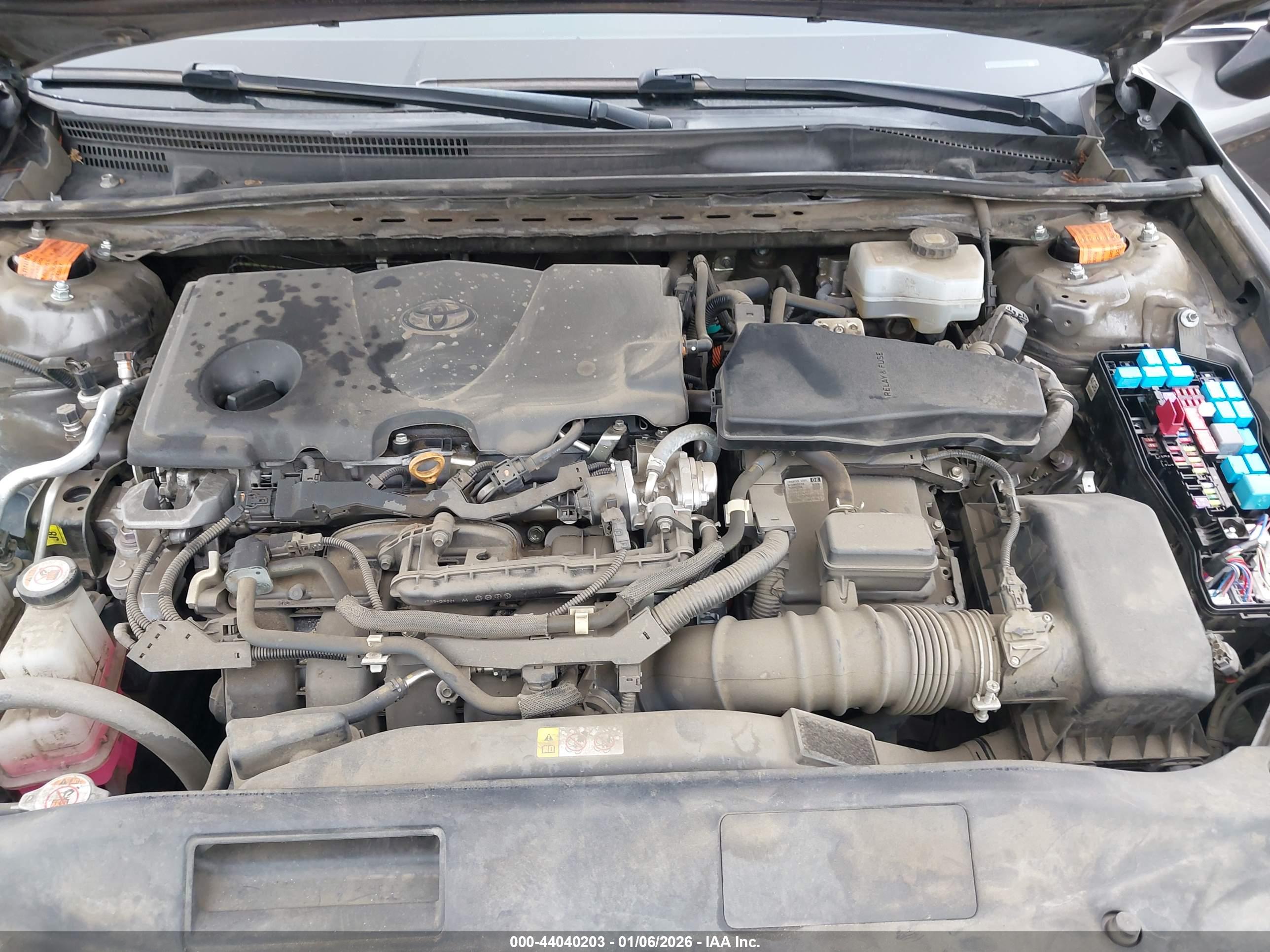 TOYOTA CAMRY image 10