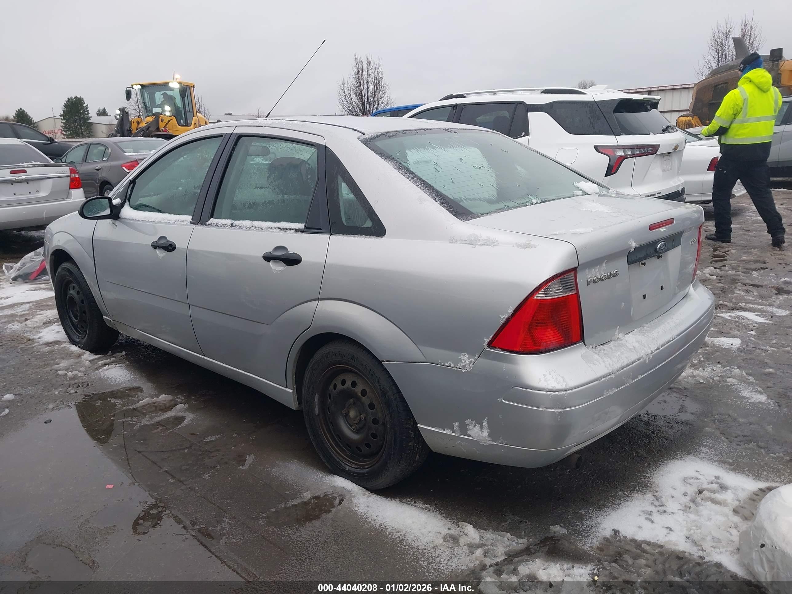 FORD FOCUS image 3
