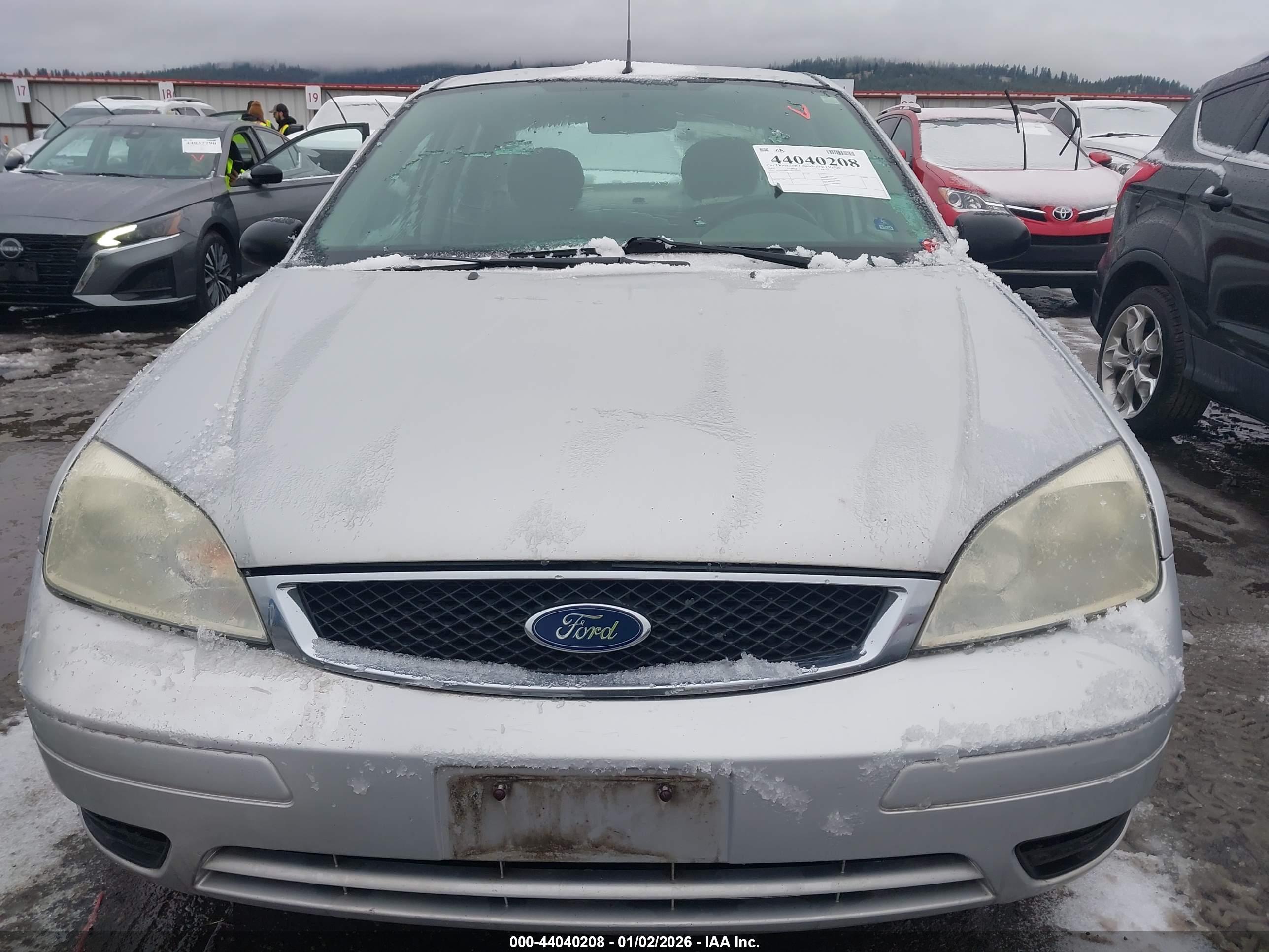 FORD FOCUS image 6