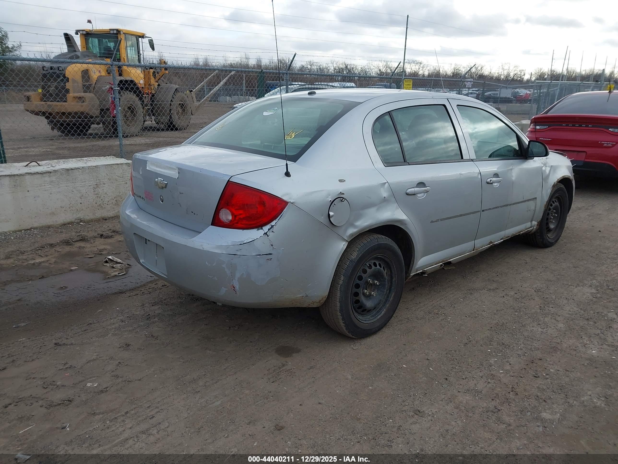 CHEVROLET COBALT image 4