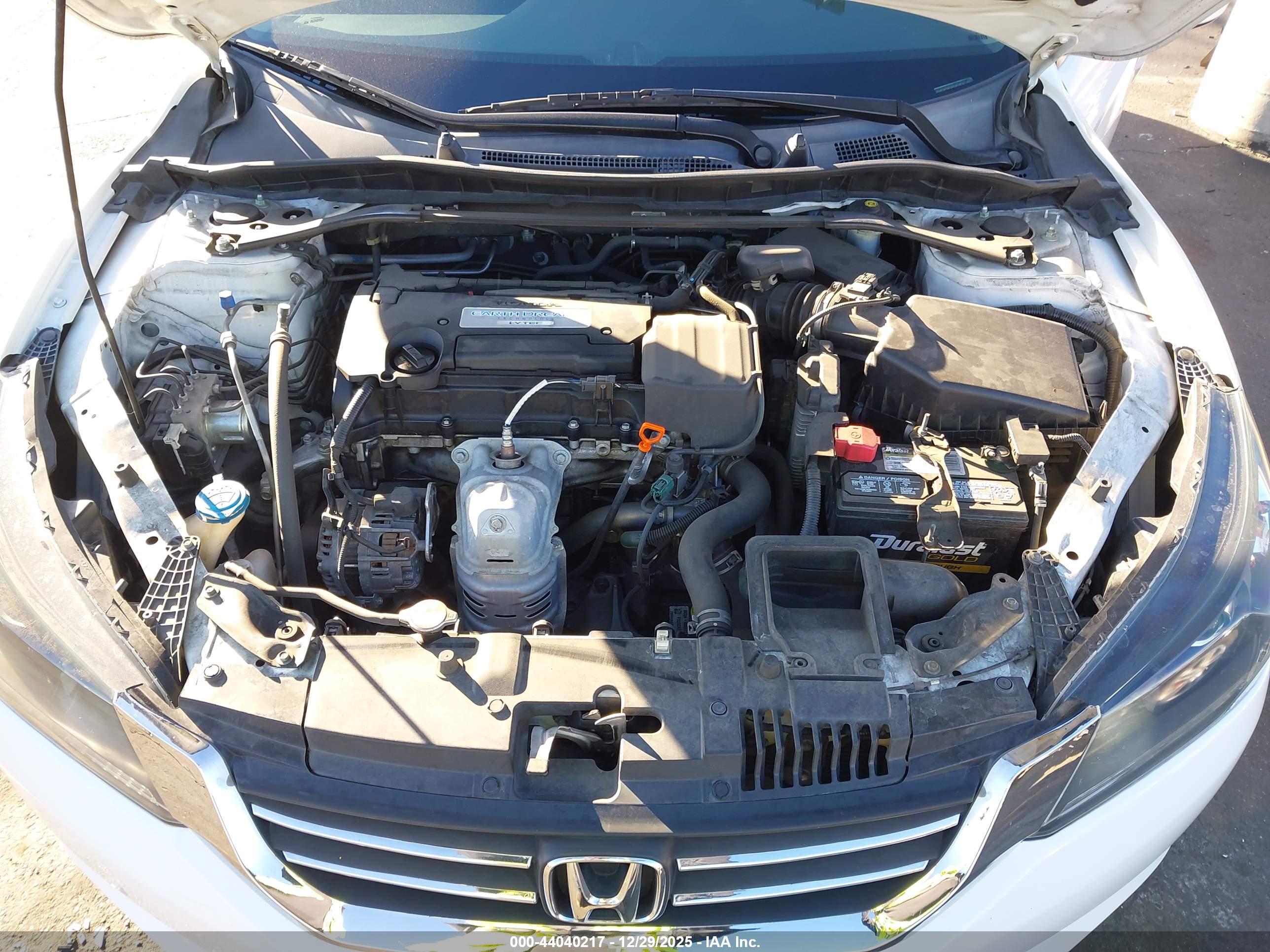 HONDA ACCORD image 10