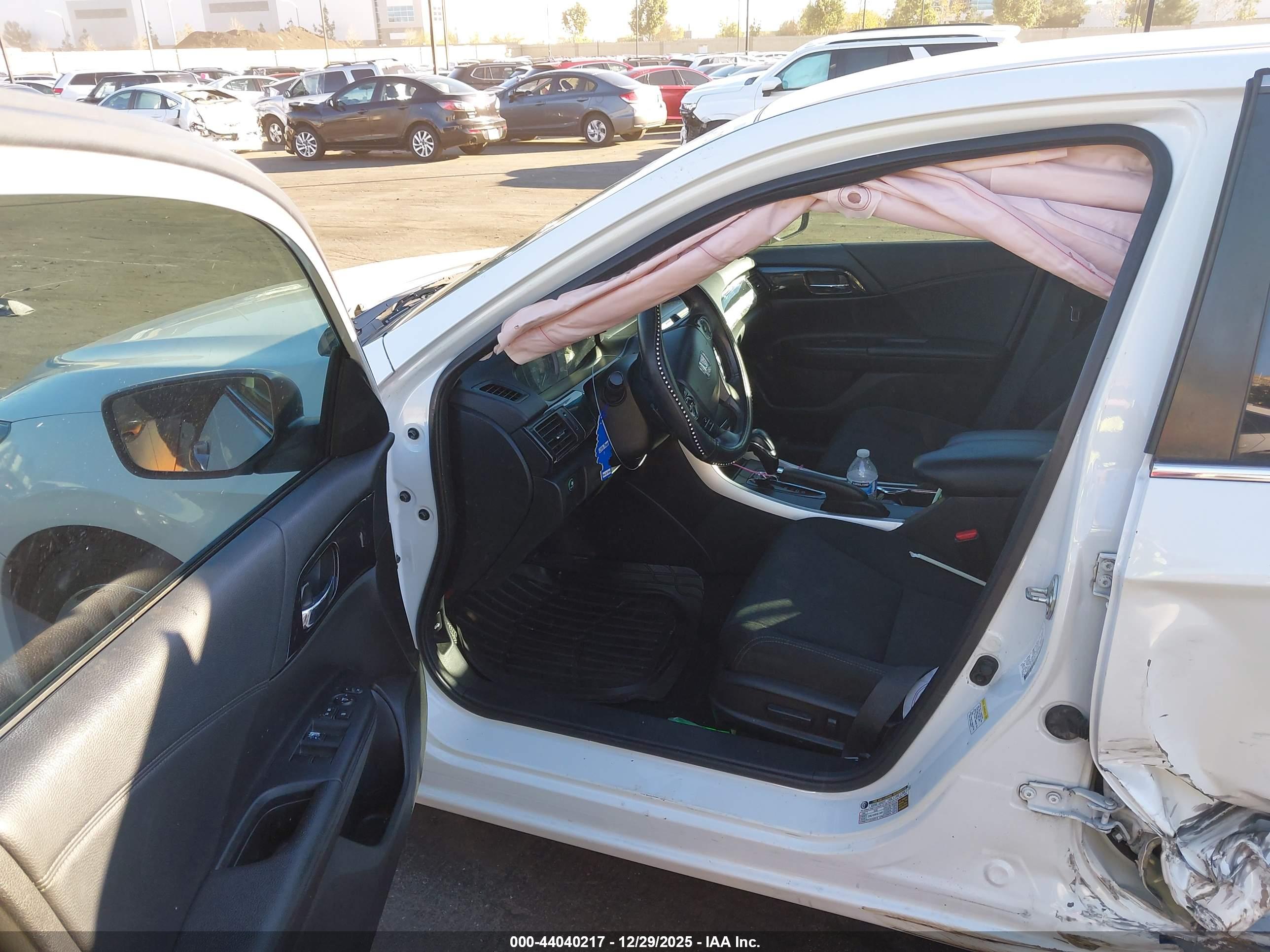 HONDA ACCORD image 5