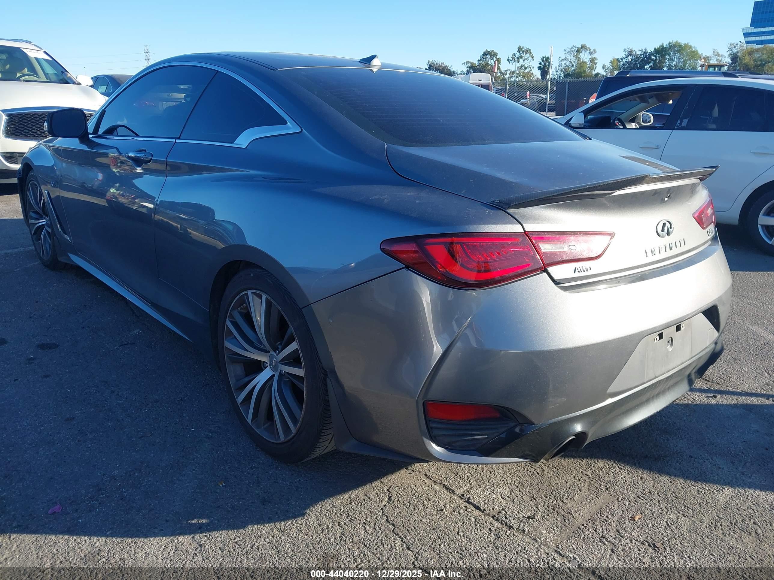 INFINITI Q60 image 3