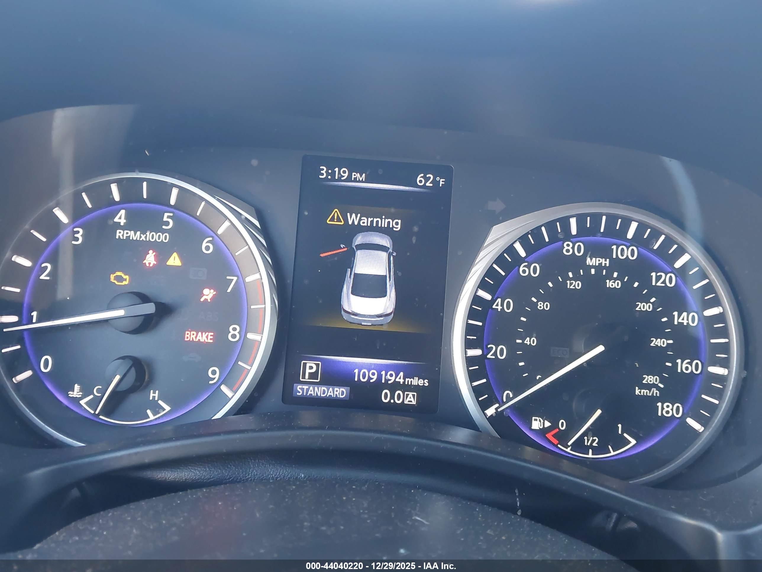 INFINITI Q60 image 7