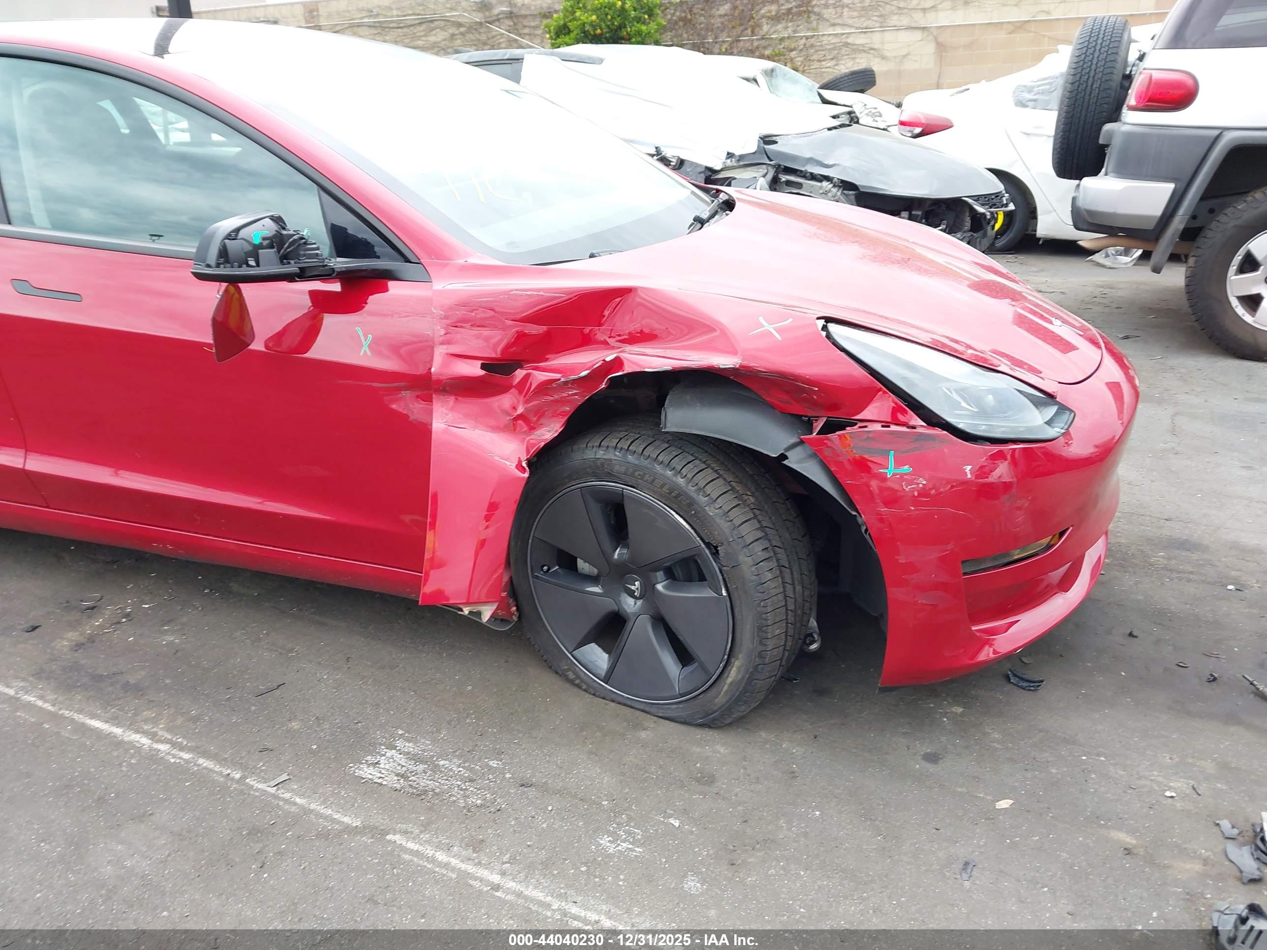 TESLA MODEL image 6