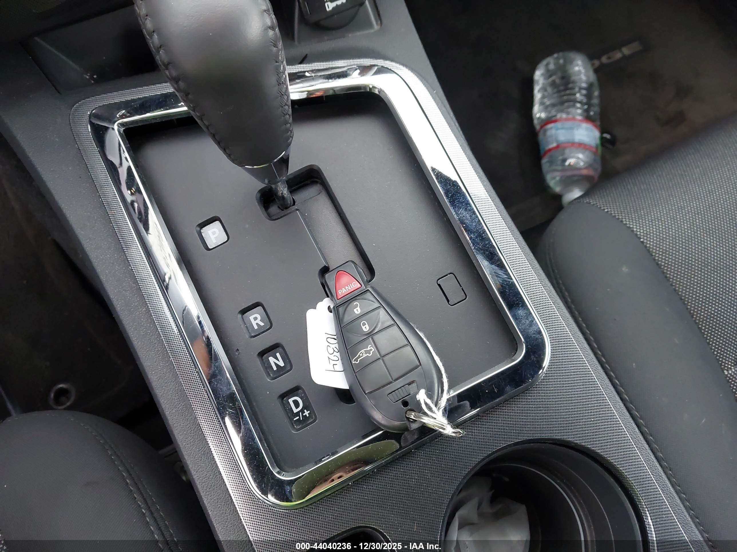 DODGE CHALLENGER image 11