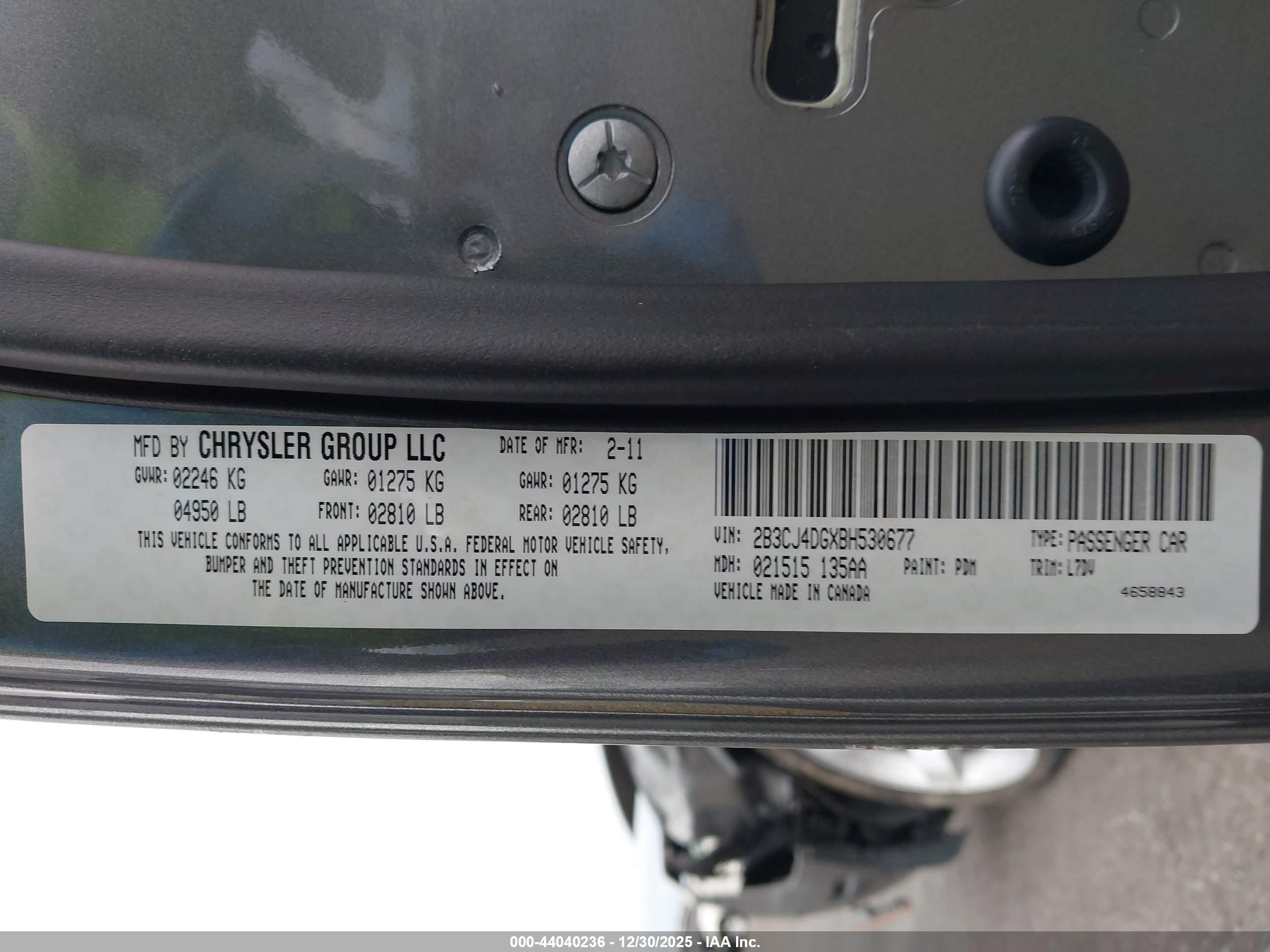DODGE CHALLENGER image 9