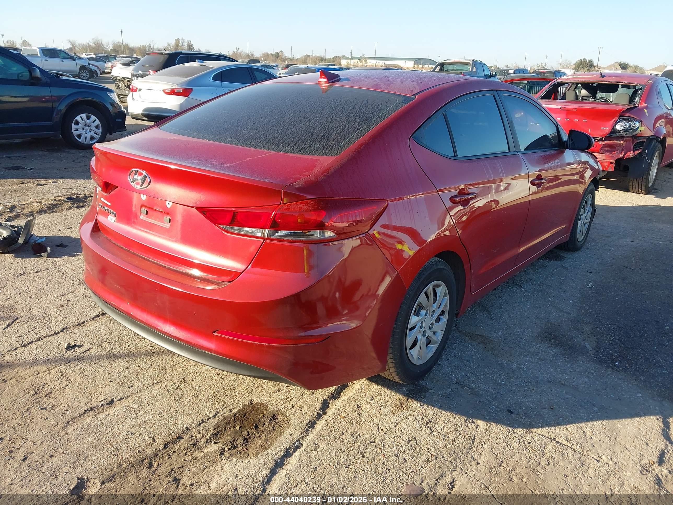HYUNDAI ELANTRA image 4