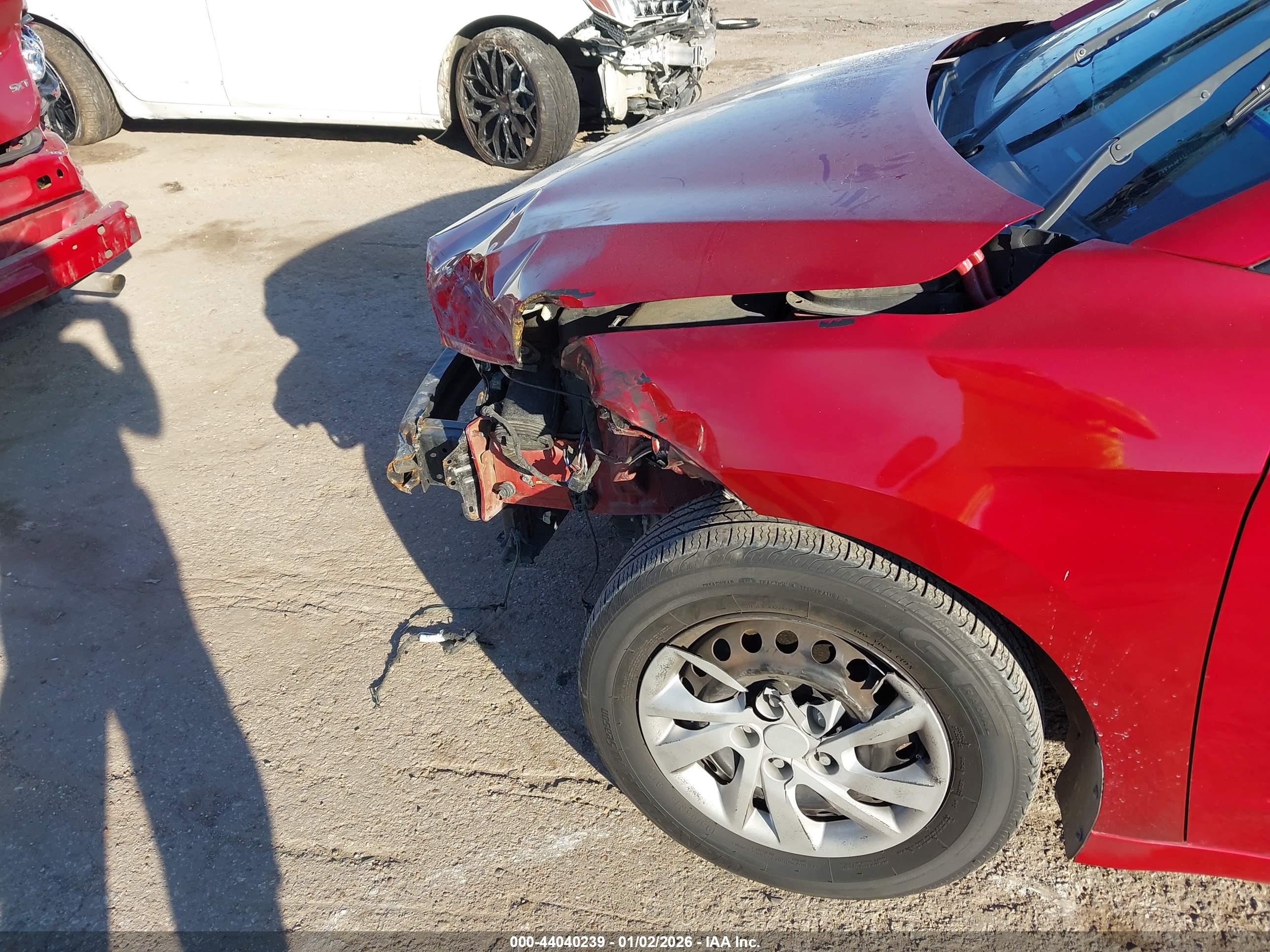 HYUNDAI ELANTRA image 6