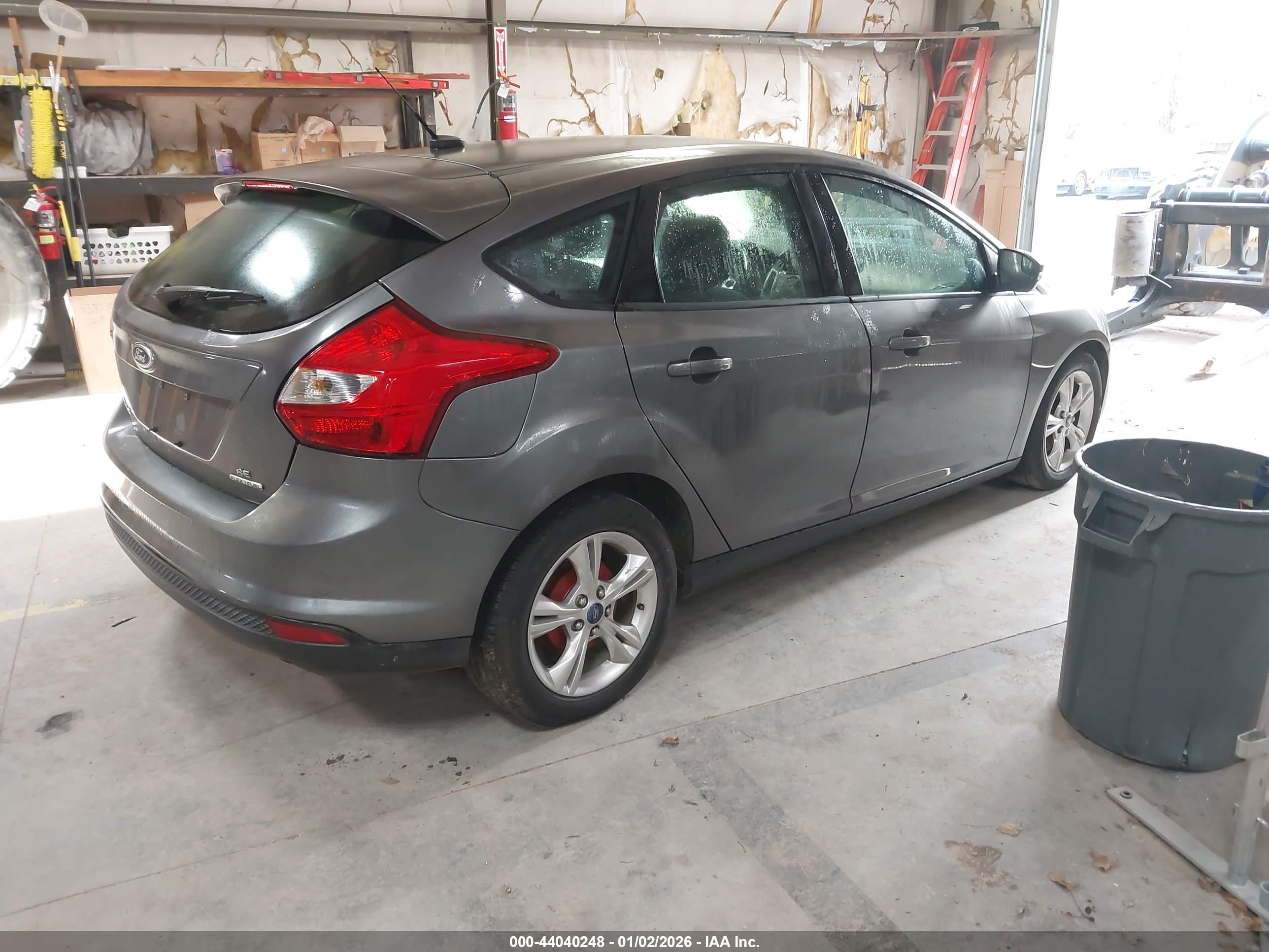 FORD FOCUS image 4