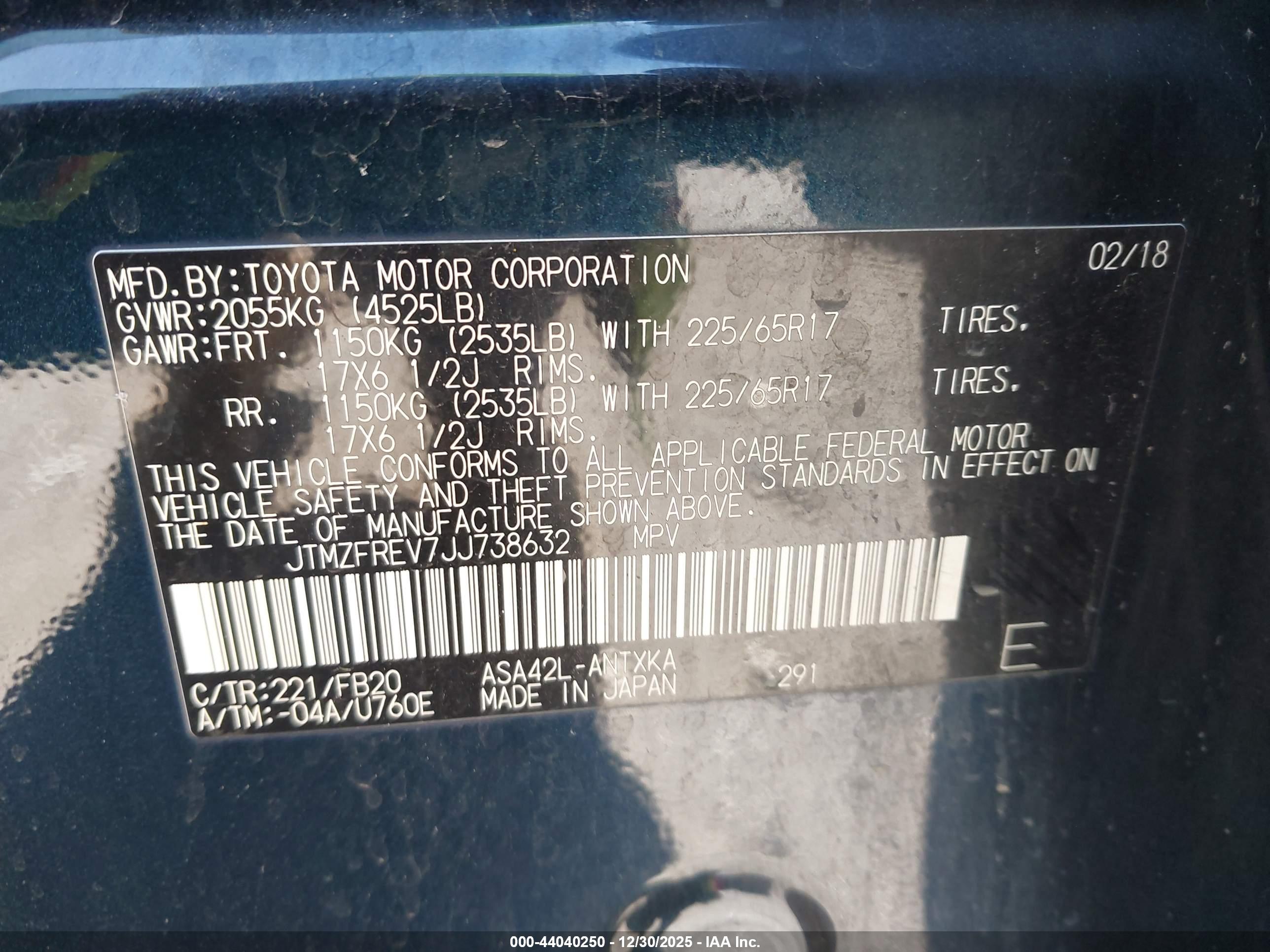 TOYOTA RAV4 image 9