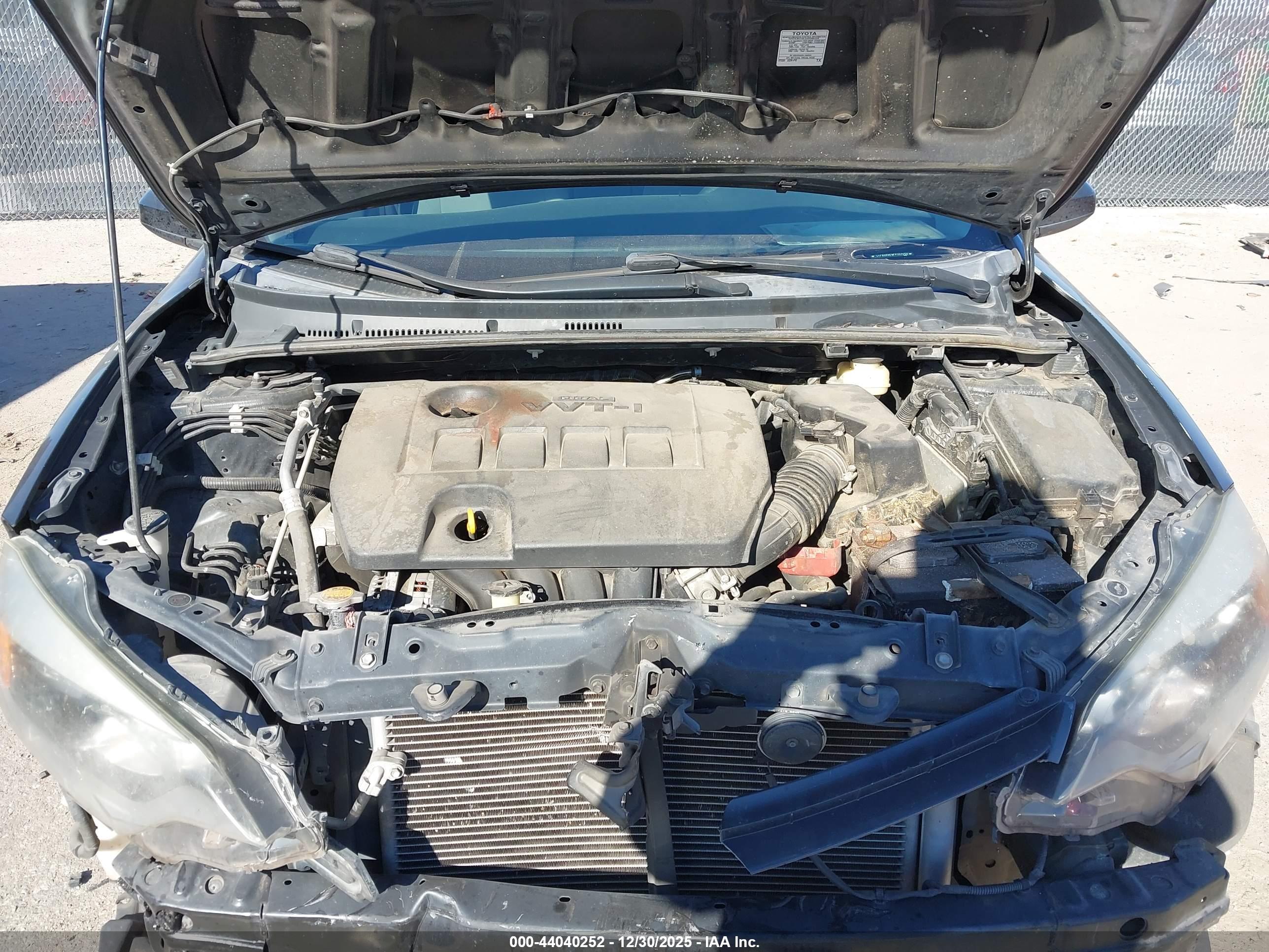 TOYOTA COROLLA image 10