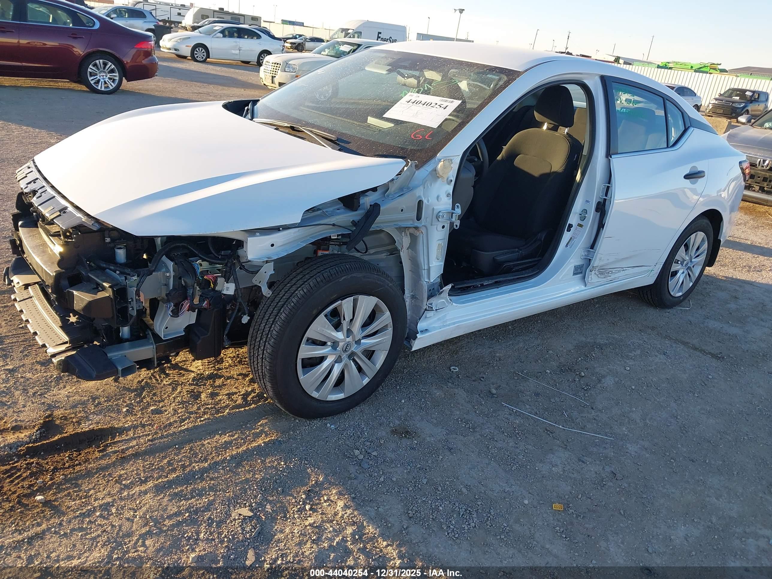 NISSAN SENTRA image 6