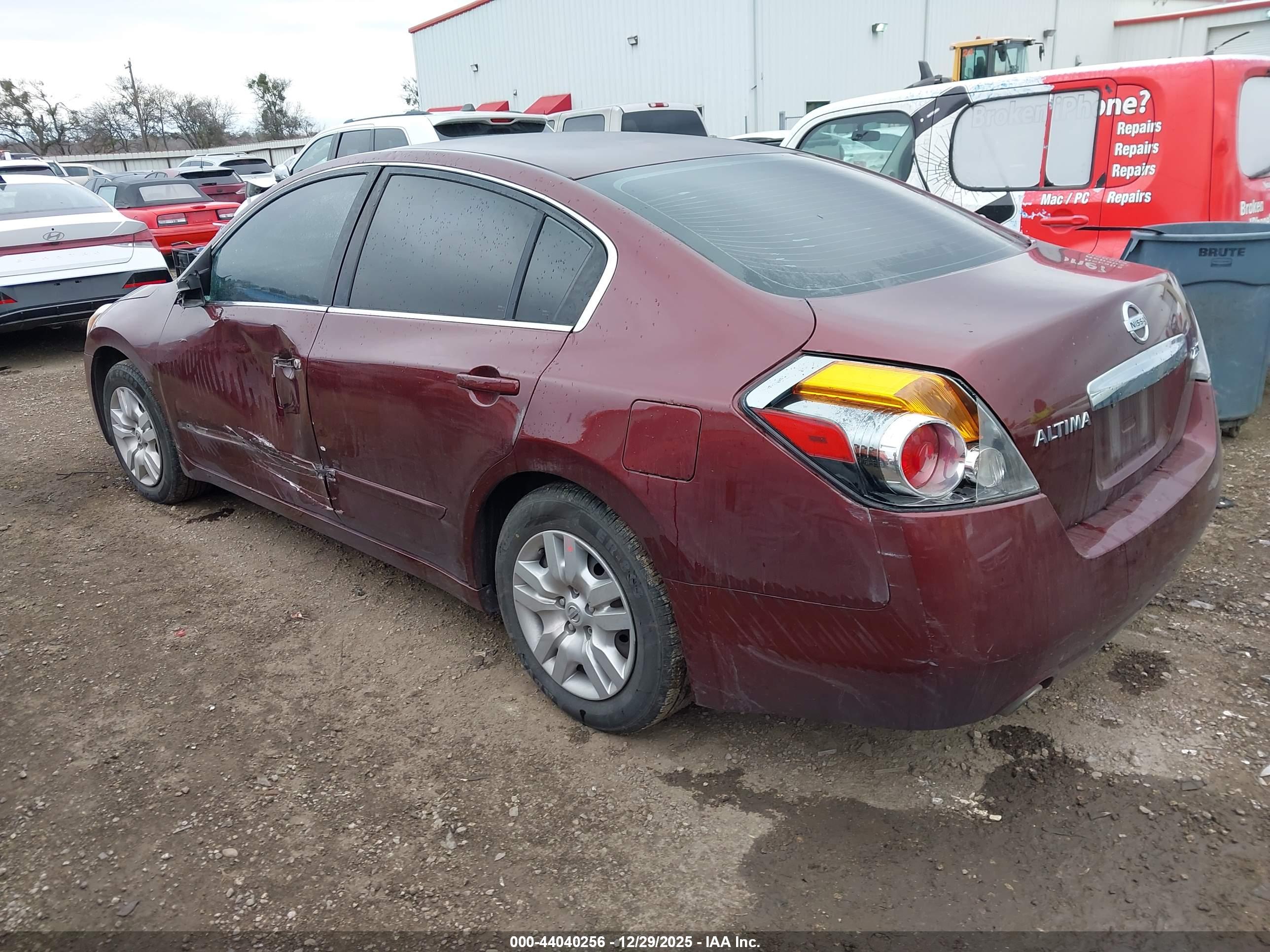 NISSAN ALTIMA image 3