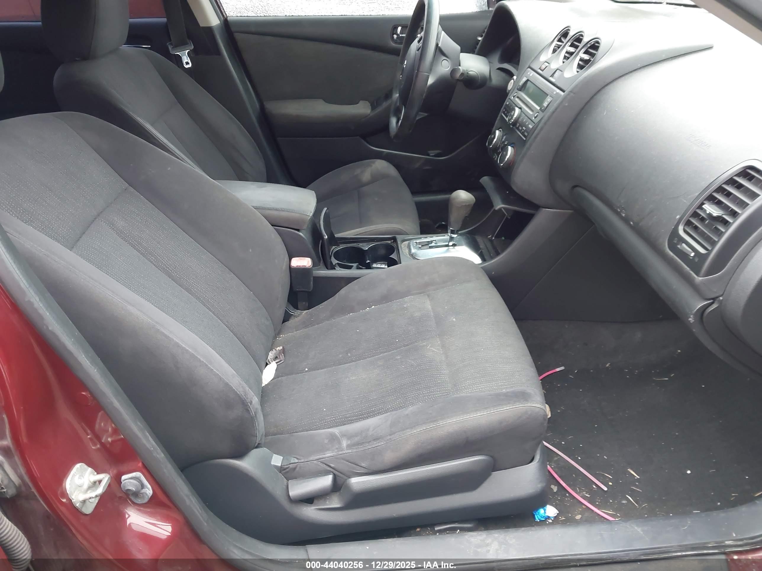 NISSAN ALTIMA image 5