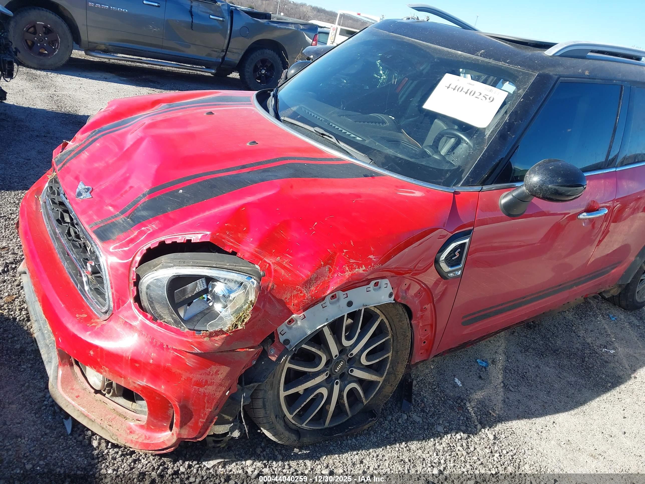 MINI COUNTRYMAN image 6