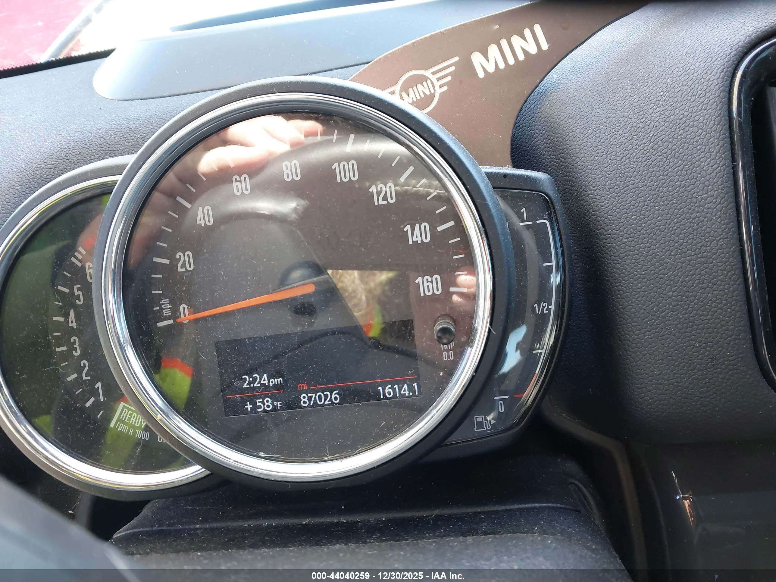 MINI COUNTRYMAN image 7