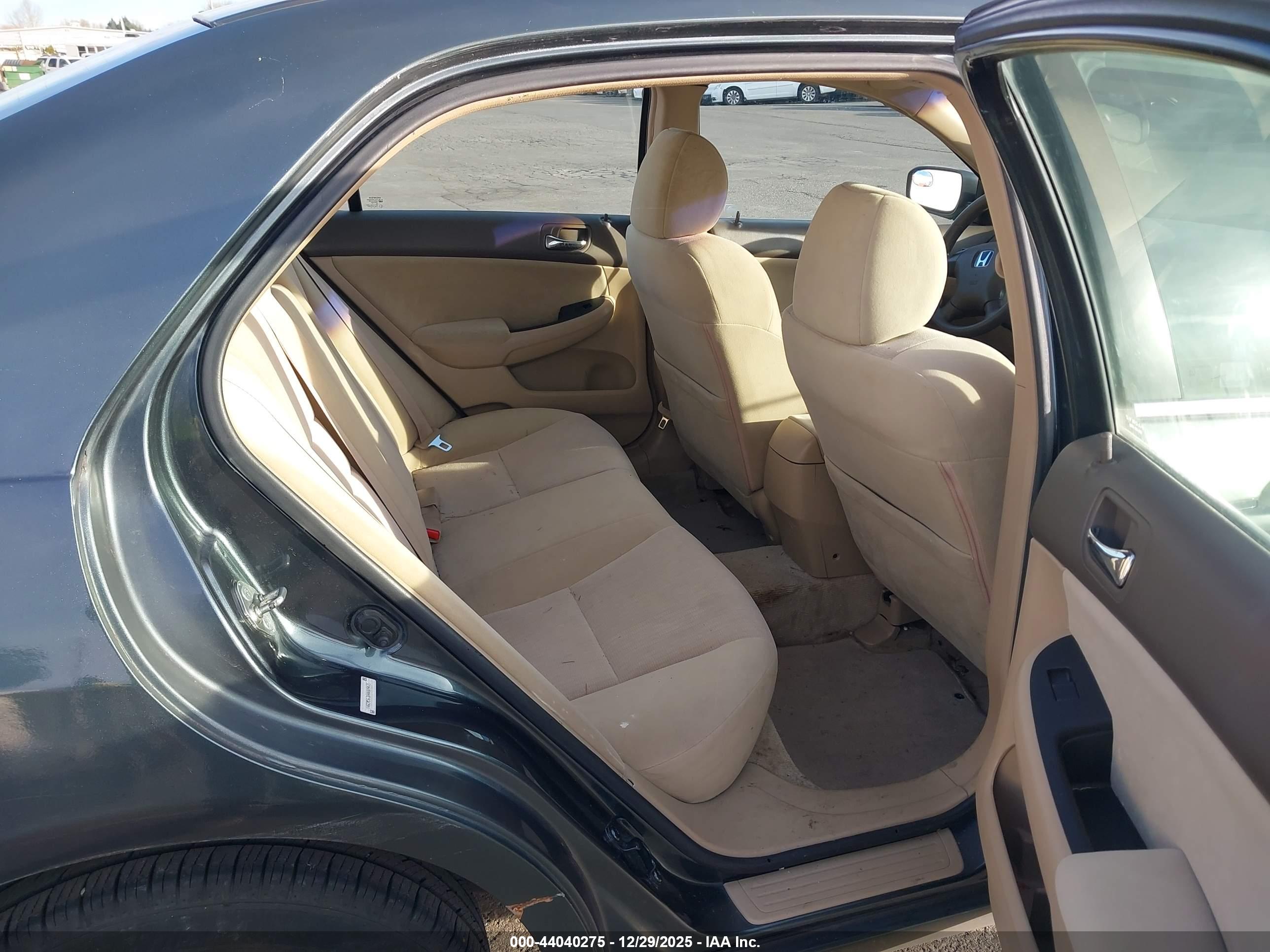 HONDA ACCORD image 8