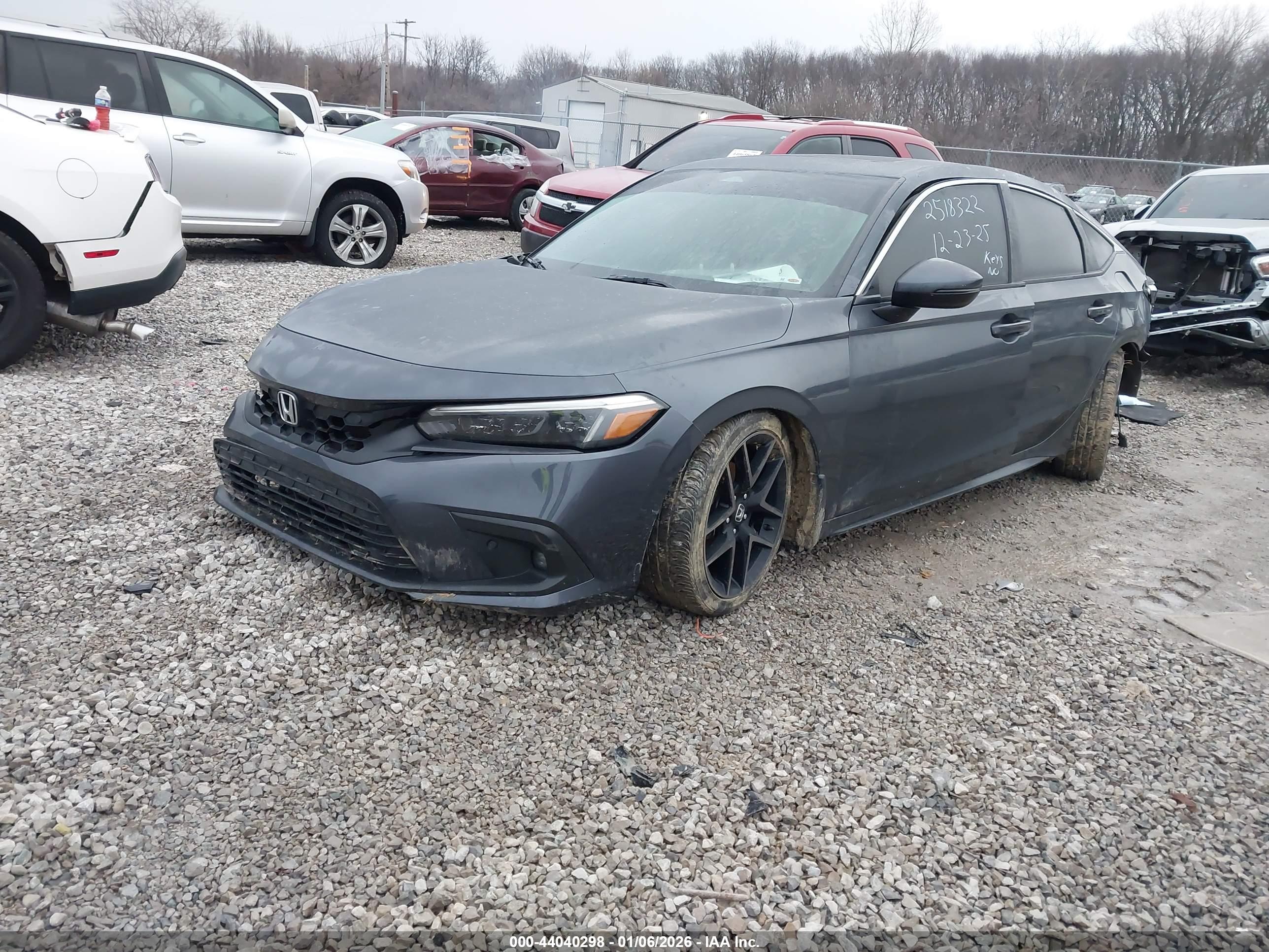 HONDA CIVIC image 2