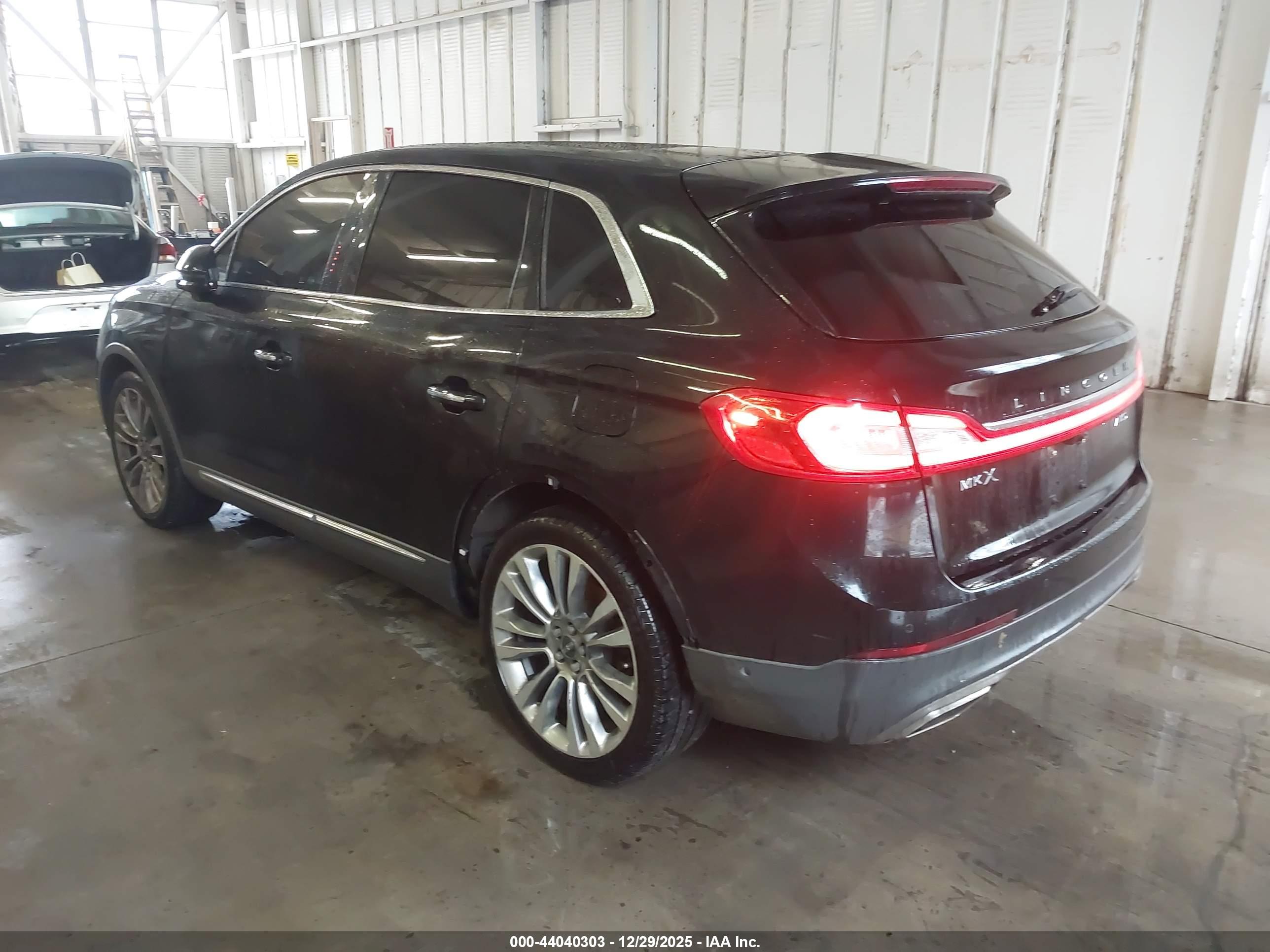LINCOLN MKX image 3